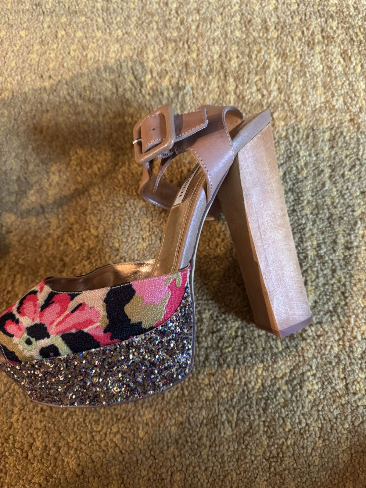 Steve Madden Steve Madden Platform Glitter Floral Heels | Size 7.5 Size US 7.5 / IT 37.5 - 3 Thumbnail