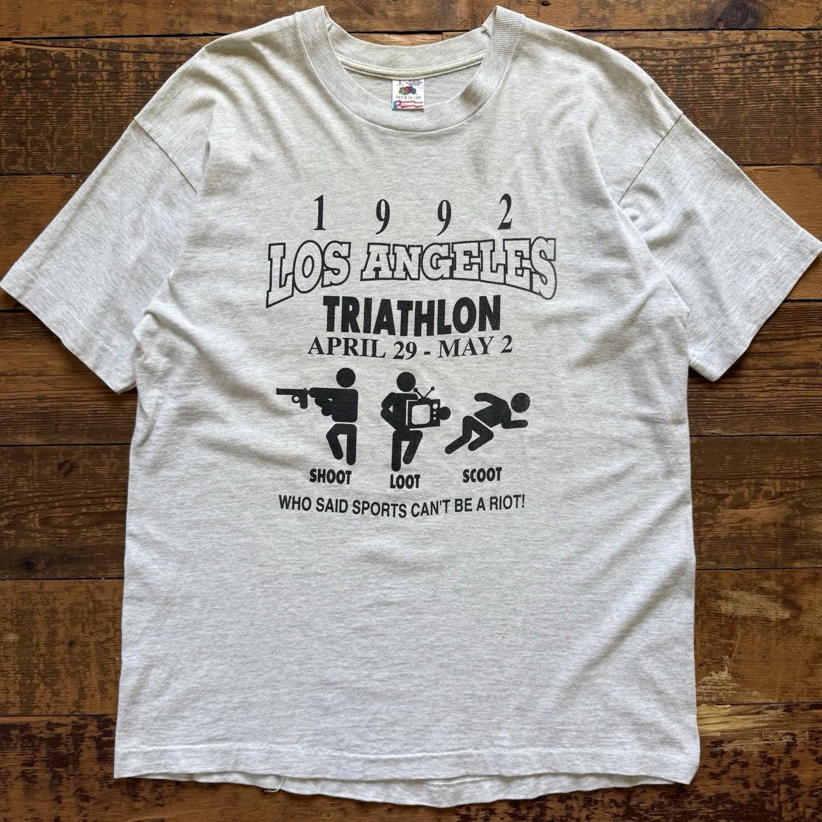 Vintage Vintage Los Angeles La Riots 1992 Shoot Loot Scoot Shirt 90s Size US L / EU 52-54 / 3 - 1 Thumbnail