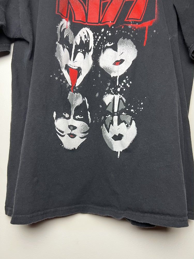 Band Tees Vintage KISS Band Logo Graphic T-Shirt Size US L / EU 52-54 / 3 - 7 Thumbnail