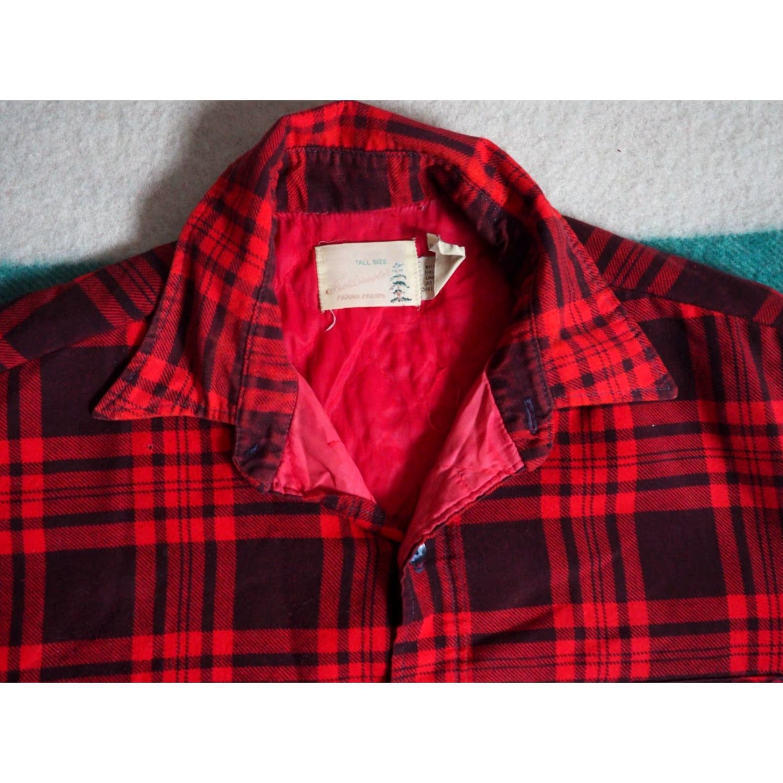 Sears VTG Sears Fieldmaster Red Black Grunge Printed Quilted Flannel Shirt Mens XL Size US XL / EU 56 / 4 - 3 Thumbnail