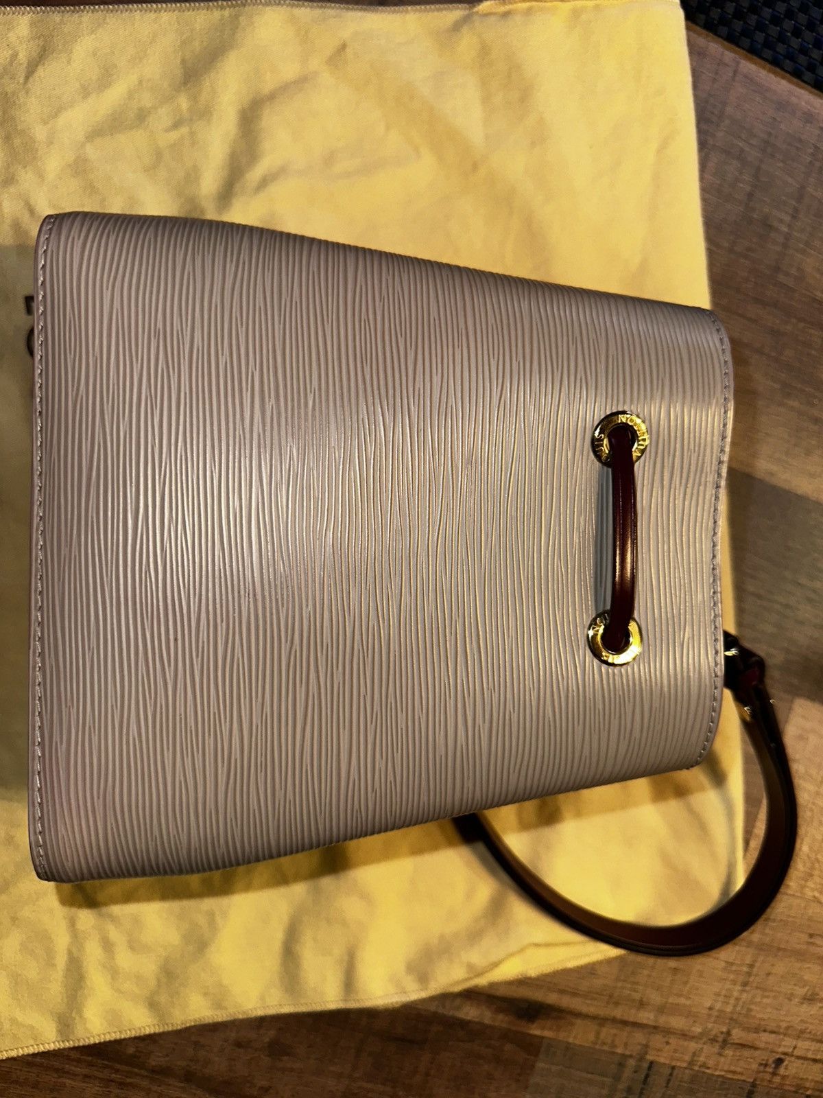 Louis Vuitton NéoNoé BB Louis Vuitton Size ONE SIZE - 6 Thumbnail