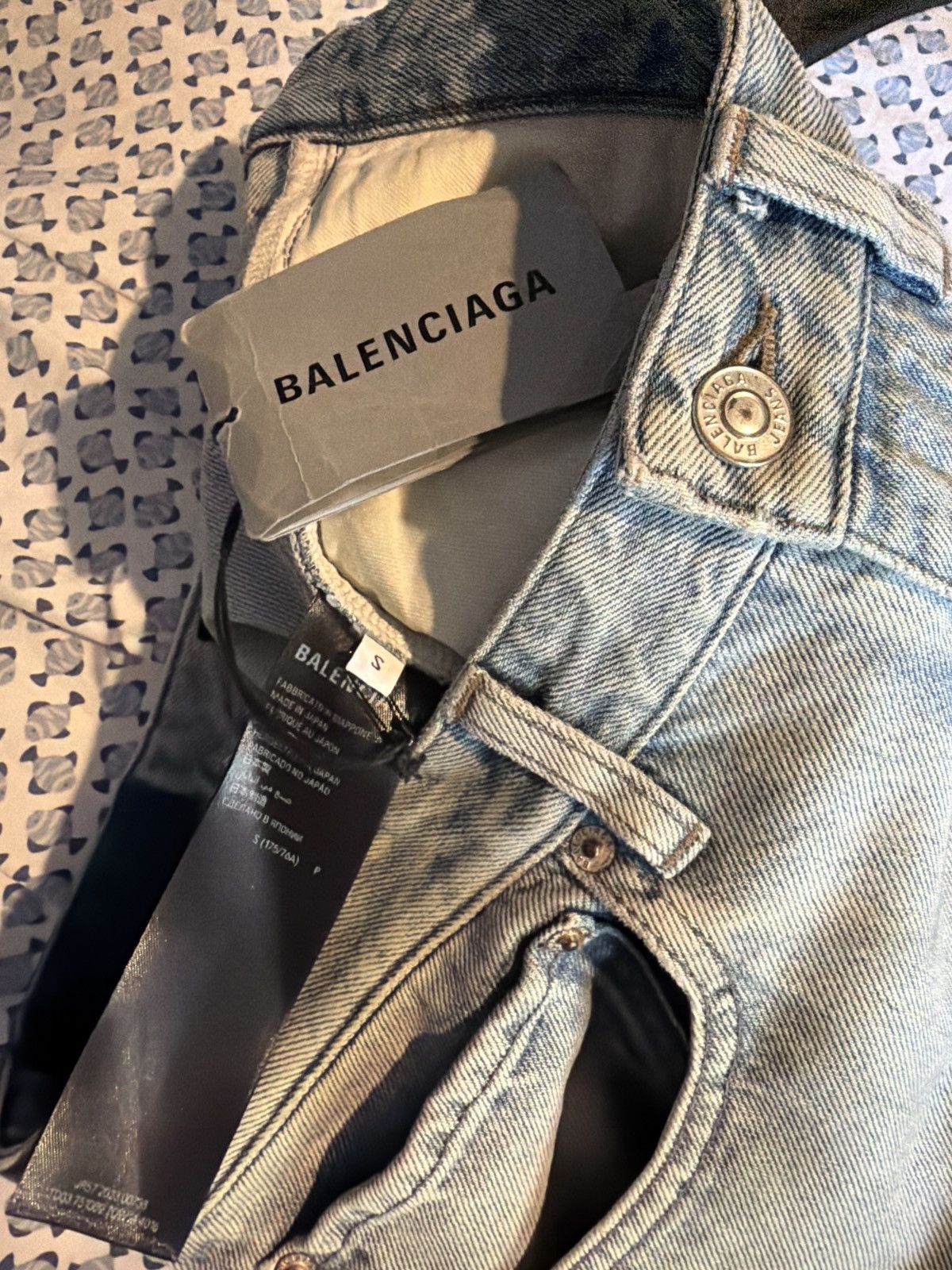 Balenciaga Balenciaga bootcut dirty blue denim jeans small Size US 30 / EU 46 - 6 Thumbnail