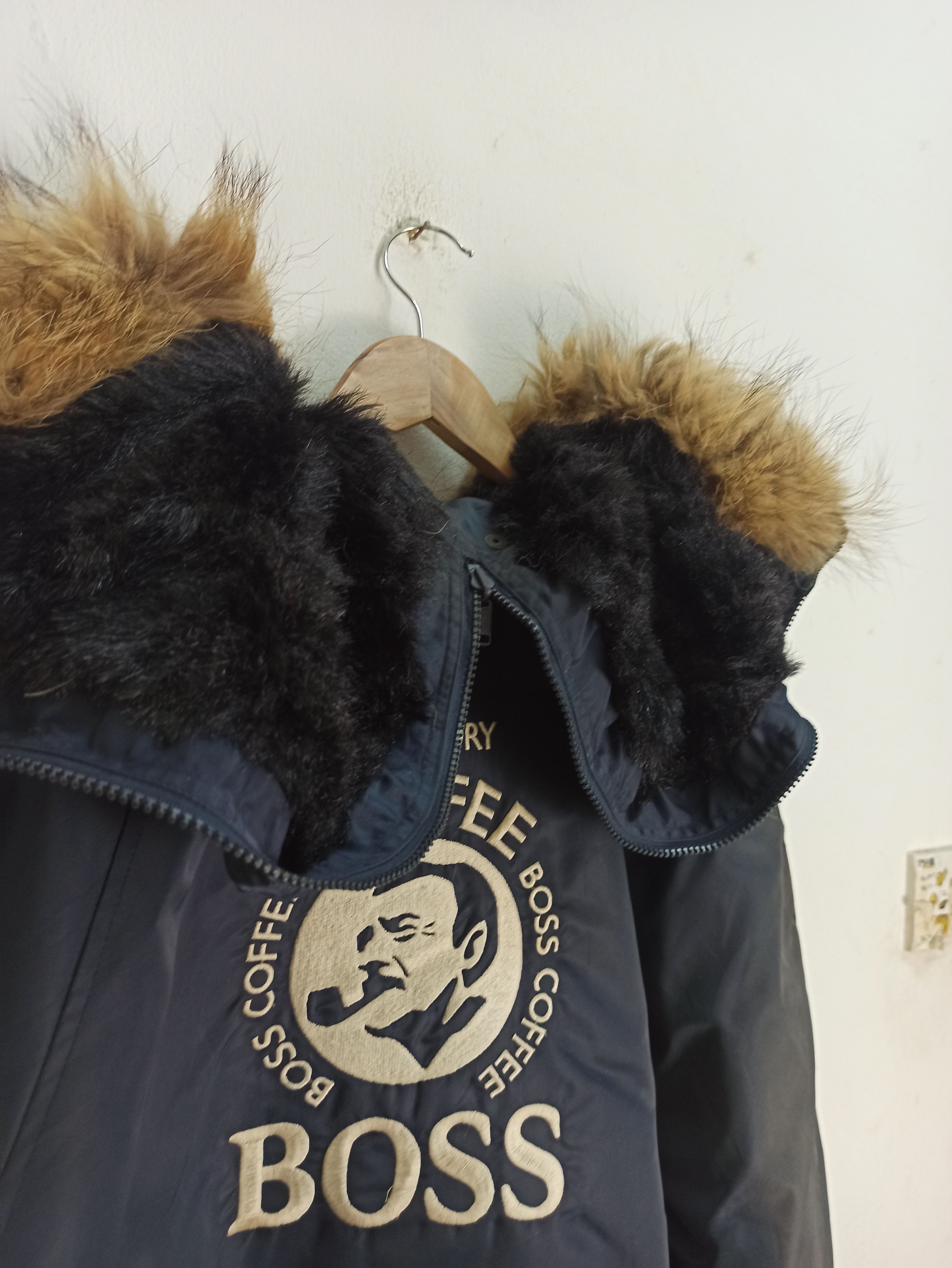 If Six Was Nine Vtg SUN FADED Suntory Boss Coffee Bombers Jacket Hoodie Fur Size US L / EU 52-54 / 3 - 9 Thumbnail