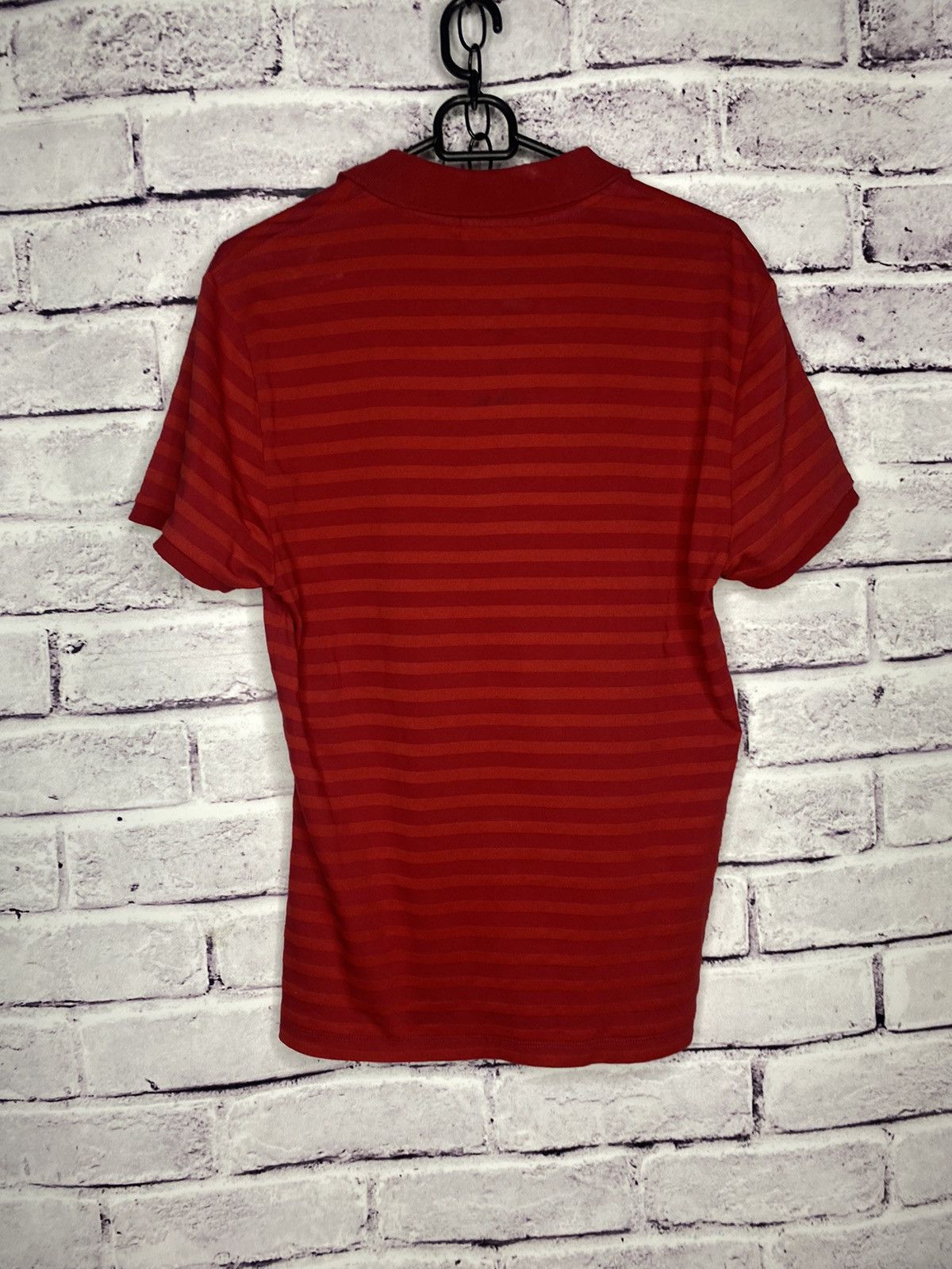 Burberry Men's vintage red luxury polo Burberry sportswear T-shirt Size US M / EU 48-50 / 2 - 13 Thumbnail