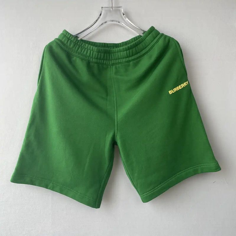 Burberry Burberry Green Men's Shorts Size US 28 / EU 44 - 1 Thumbnail