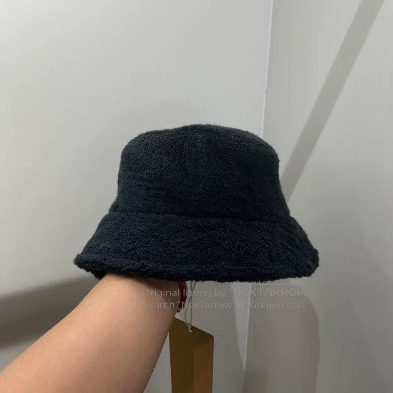 Chanel Chanel Size L Double Clogo towel fisherman's hat Size ONE SIZE - 2 Thumbnail