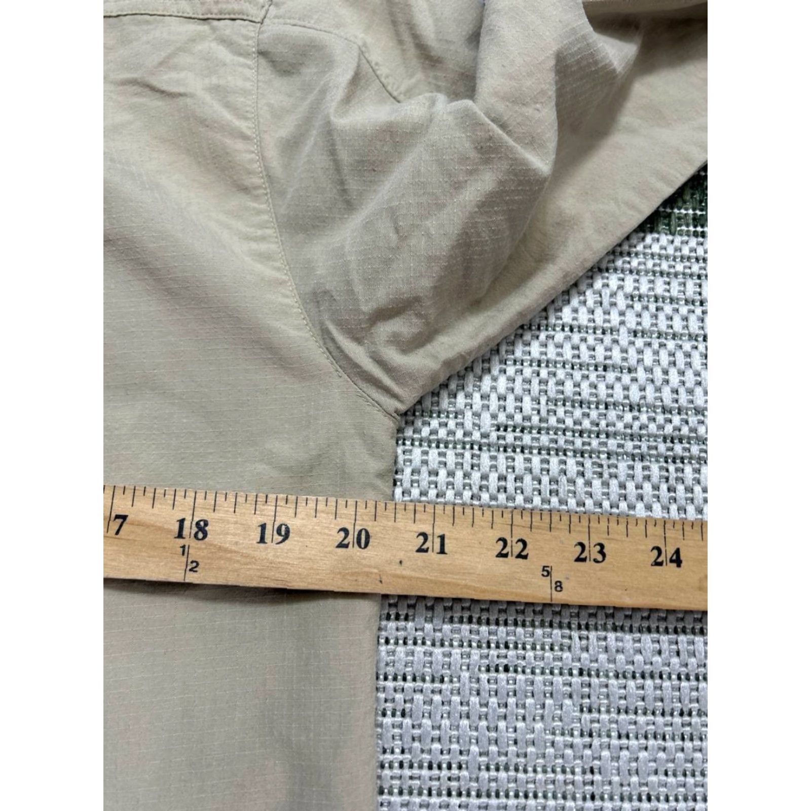 Vintage VINTAGE LL Bean Double Field Shirt Mens Small Brown Logo Lined Nylon Button Up Hunting Size US S / EU 44-46 / 1 - 6 Thumbnail