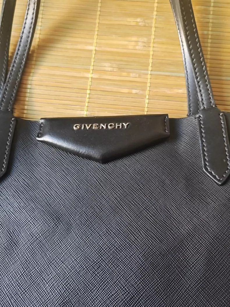 Other Givenchy Black Whole Leather Sub Bag Size ONE SIZE - 2 Thumbnail
