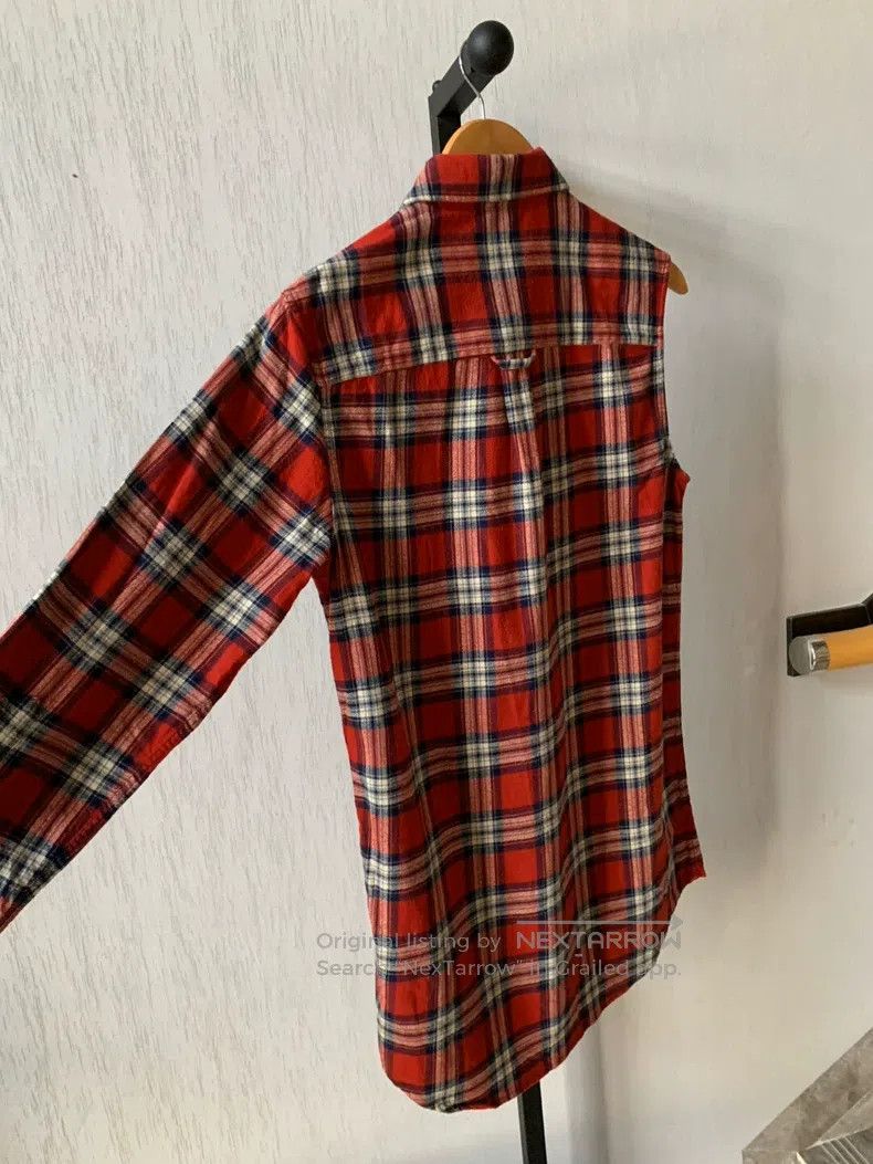 Vetements Vetements Asymmetric Shirt Size US S / EU 44-46 / 1 - 8 Thumbnail