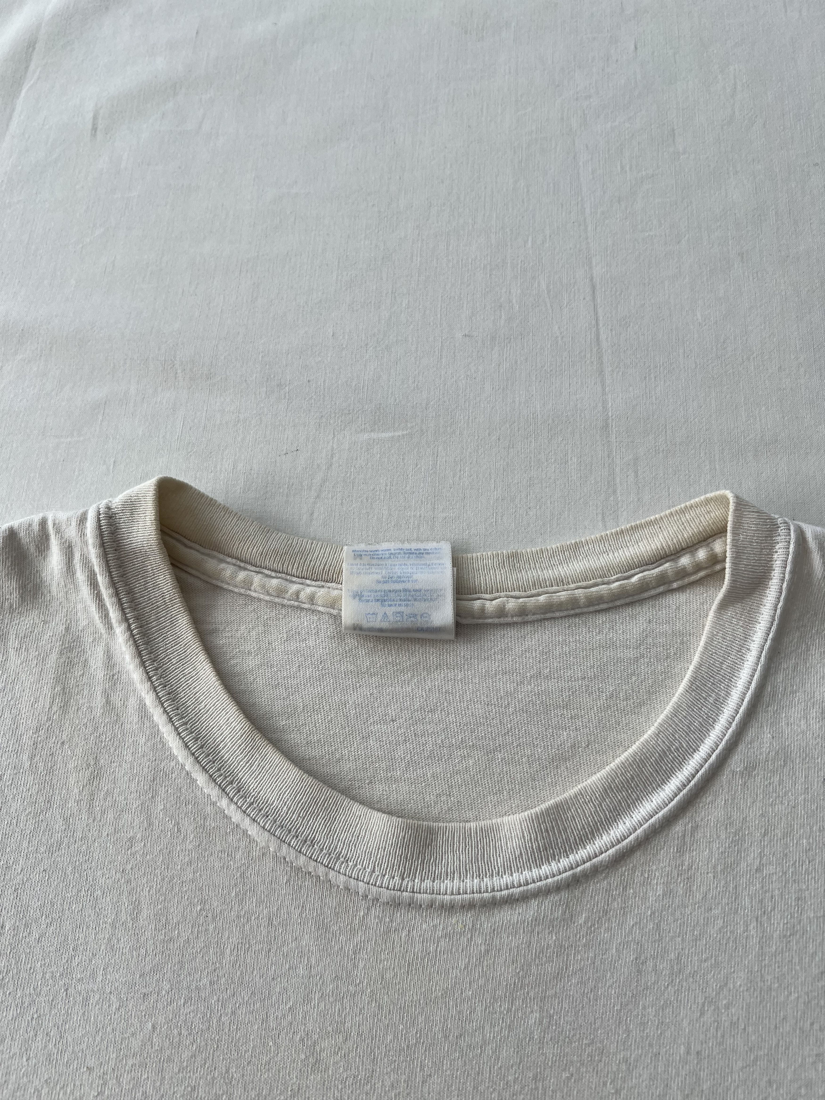 Band Tees Vintage 2000s Oasis Britpop White T-shirt Size US M / EU 48-50 / 2 - 11 Thumbnail