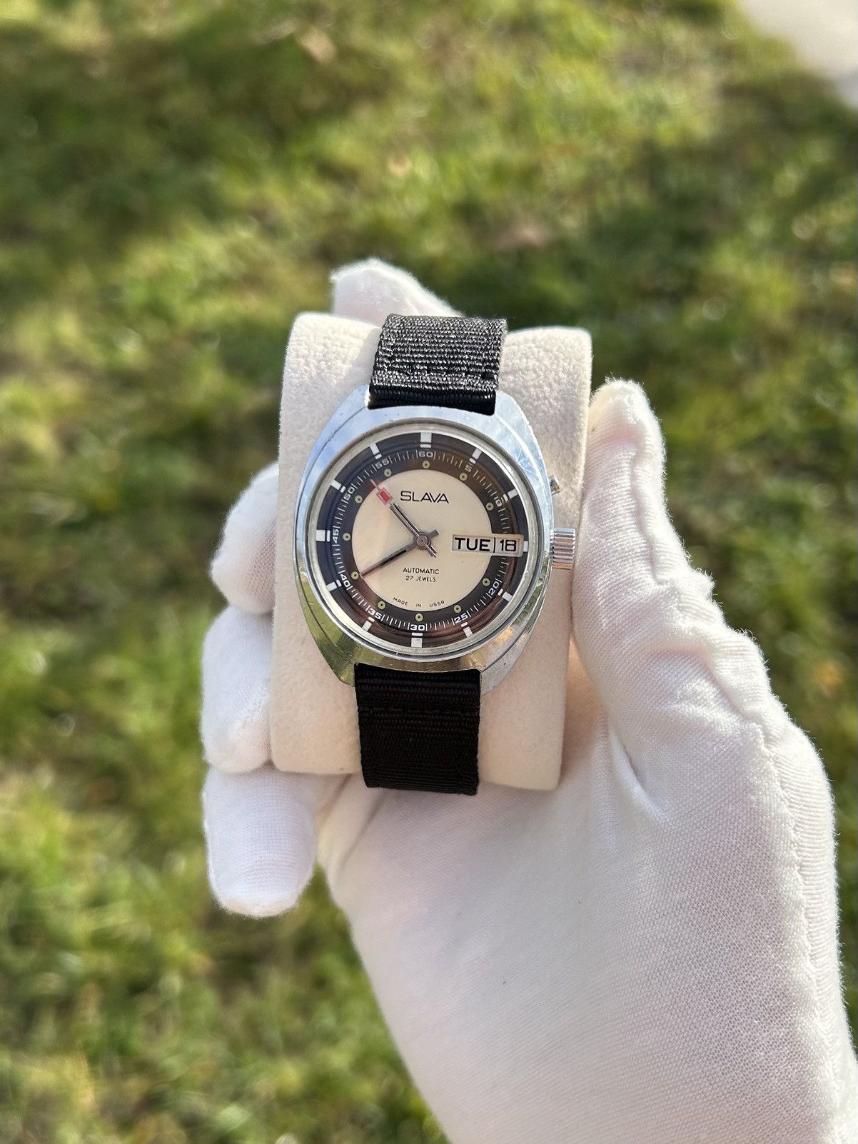 Vintage Vintage Watch Slava Made in USSR Soviet Mechanical 1980s Size ONE SIZE - 2 Thumbnail