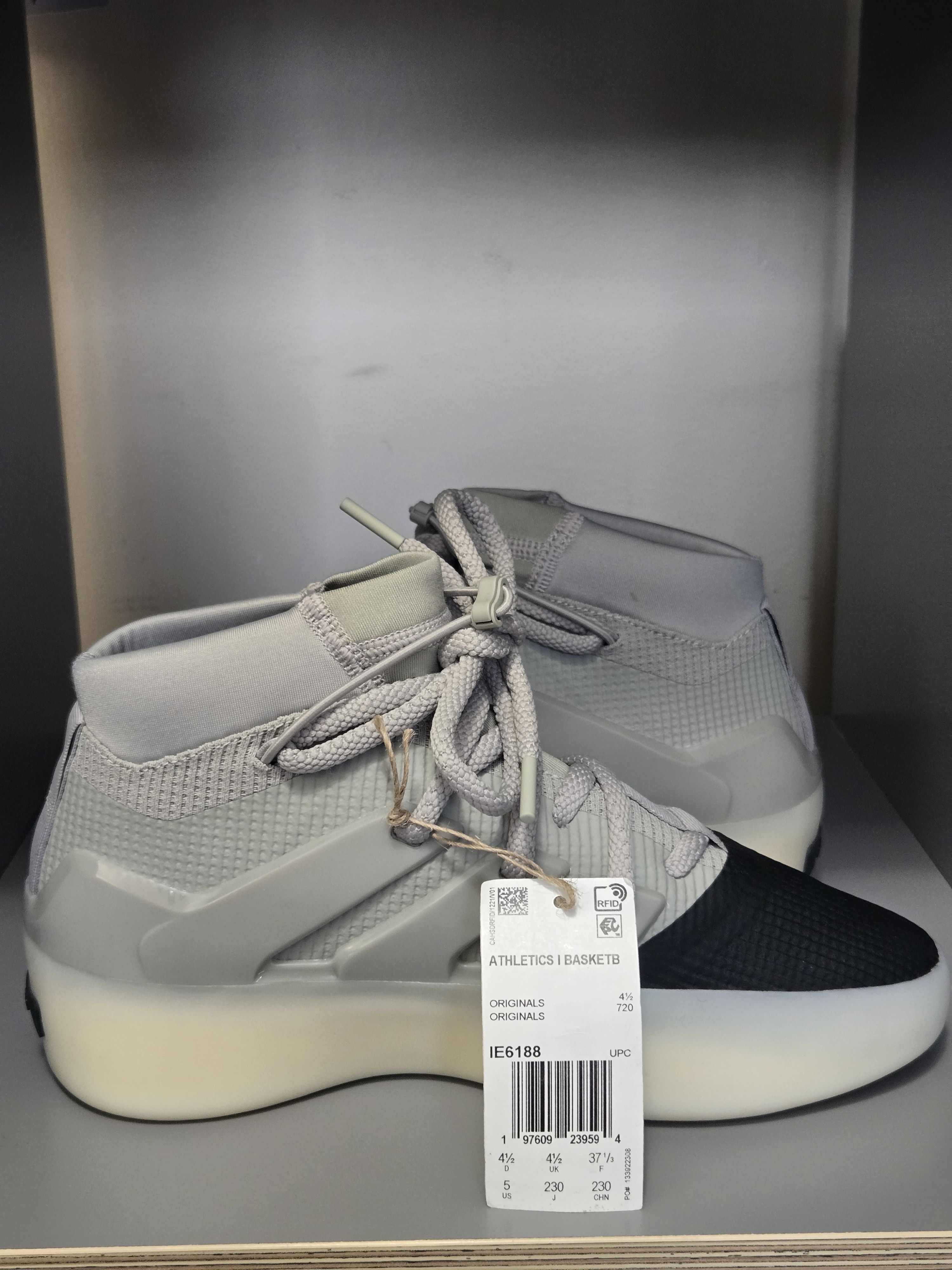 Adidas × Fear of God Unisex Fear of God Athletics x adidas BASKETBALL Size US 5 / EU 37 - 7 Thumbnail