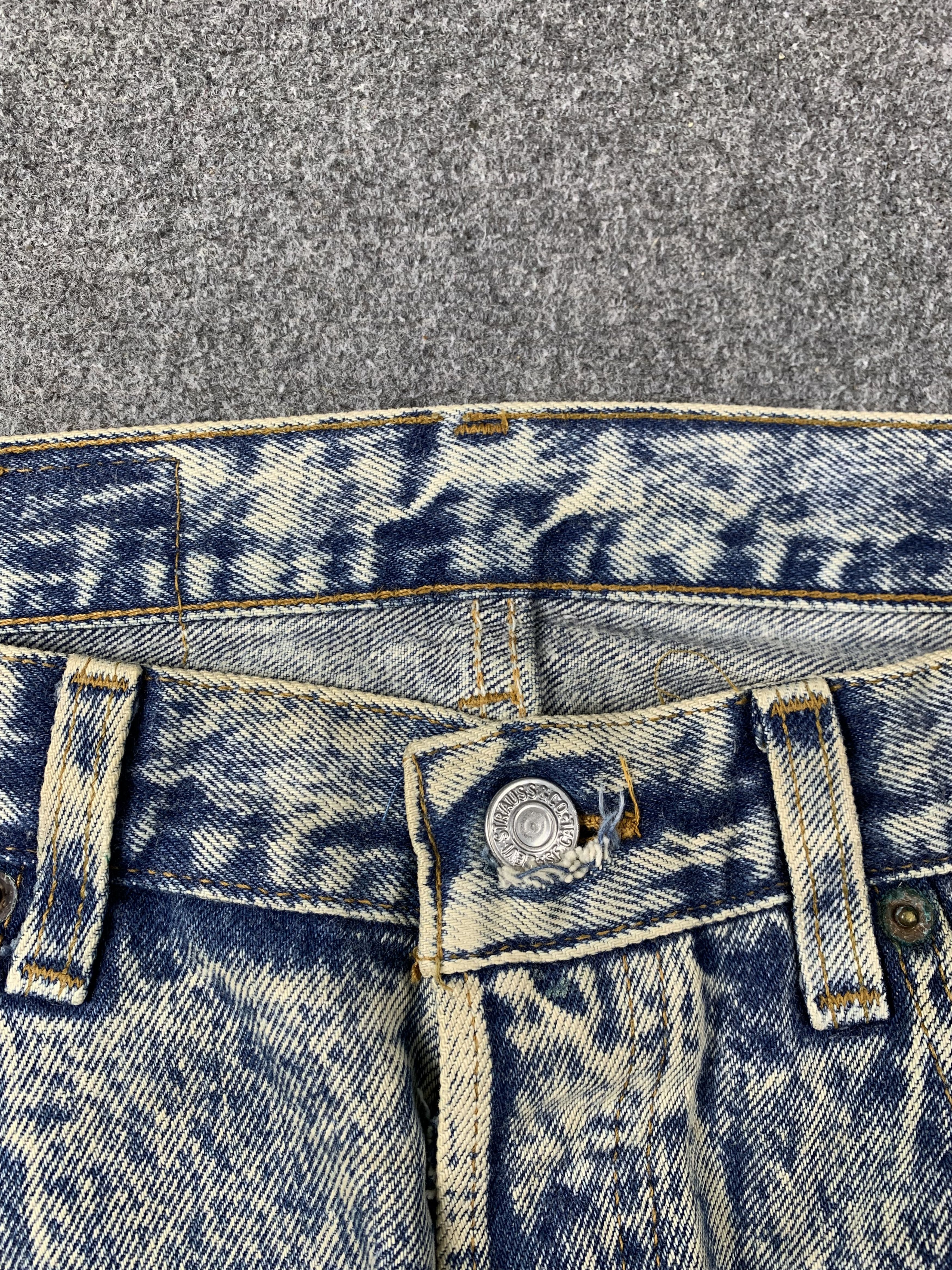 Levi's Vintage 90s Levis 501 Acid Wash Jeans DP1979 Size US 32 / EU 48 - 8 Thumbnail