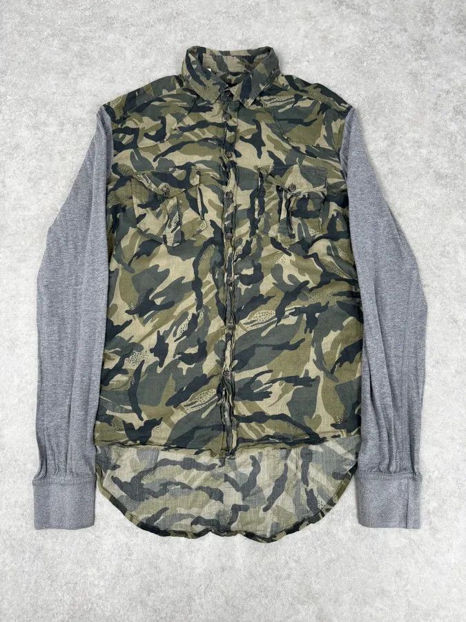 Dolce & Gabbana 2000s Dolce & Gabbana Green & Grey Camo Hybrid Shirt Size US S / EU 44-46 / 1 - 1 Thumbnail