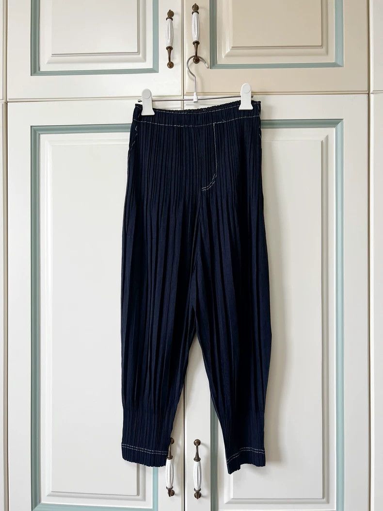 Issey Miyake Issey Miyake size:2 Dark blue denim puff pants Size 32" / US 10 / IT 46 - 1 Thumbnail