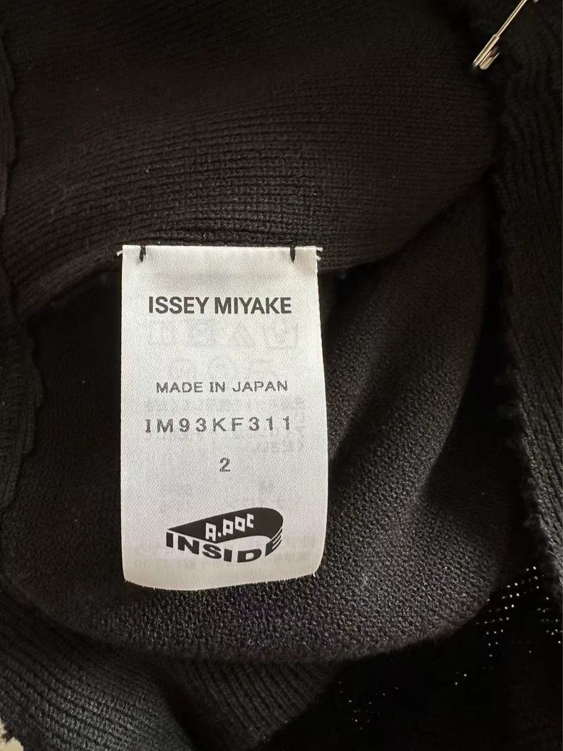 Issey Miyake Issey Miyake size:2 Black pleated pants Size 30" / US 8 / IT 44 - 7 Thumbnail