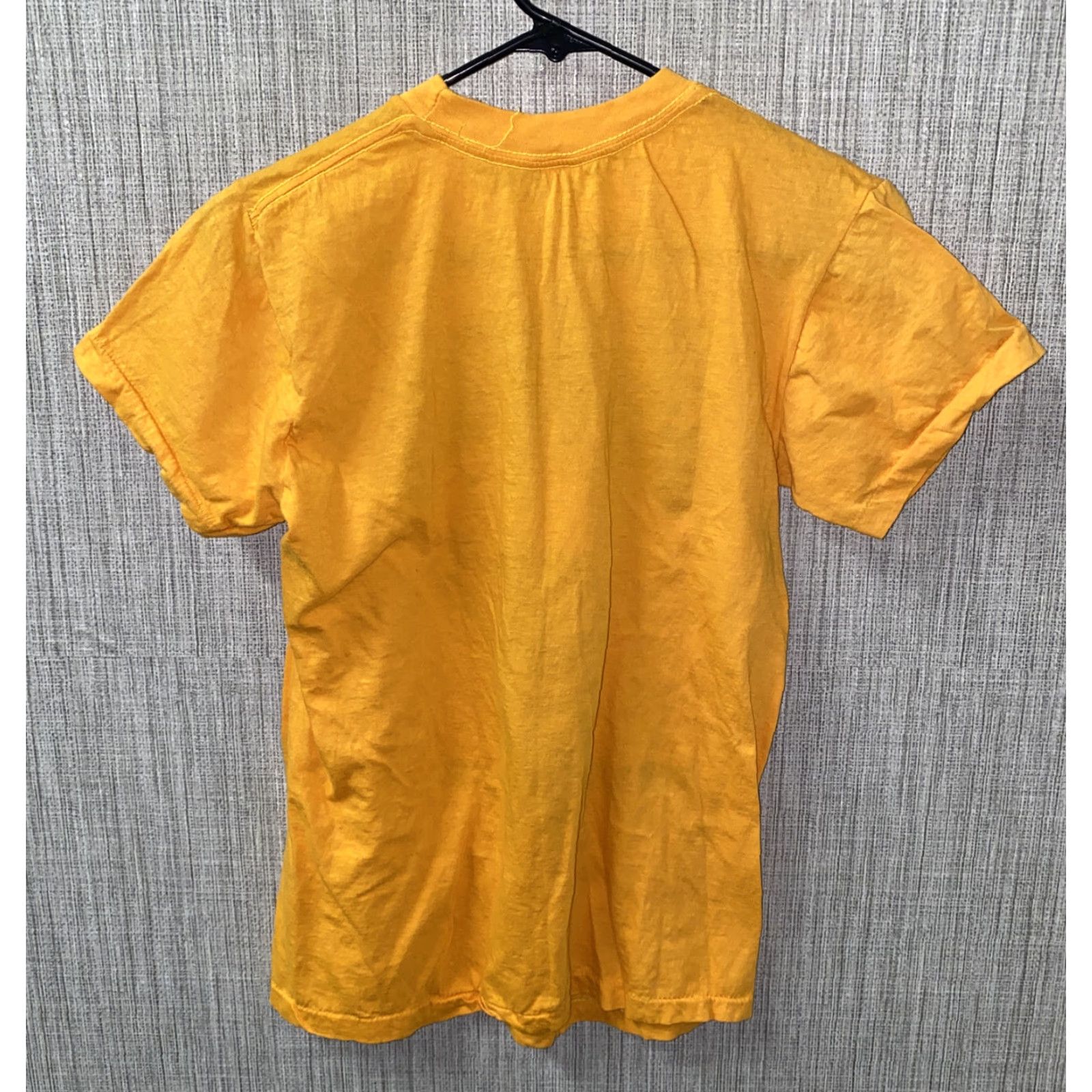 Vintage VINTAGE Fajer Graphic Tee Shirt Adult Small Yellow Sr. Frogs Grill Mexico 17.5 in Armpit Mens Womens Size US S / EU 44-46 / 1 - 4 Thumbnail