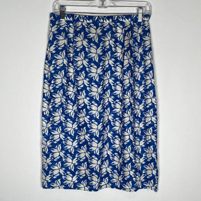 Maggy London Vintage Maggy London Blue/White Floral Silk Straight Skirt ...