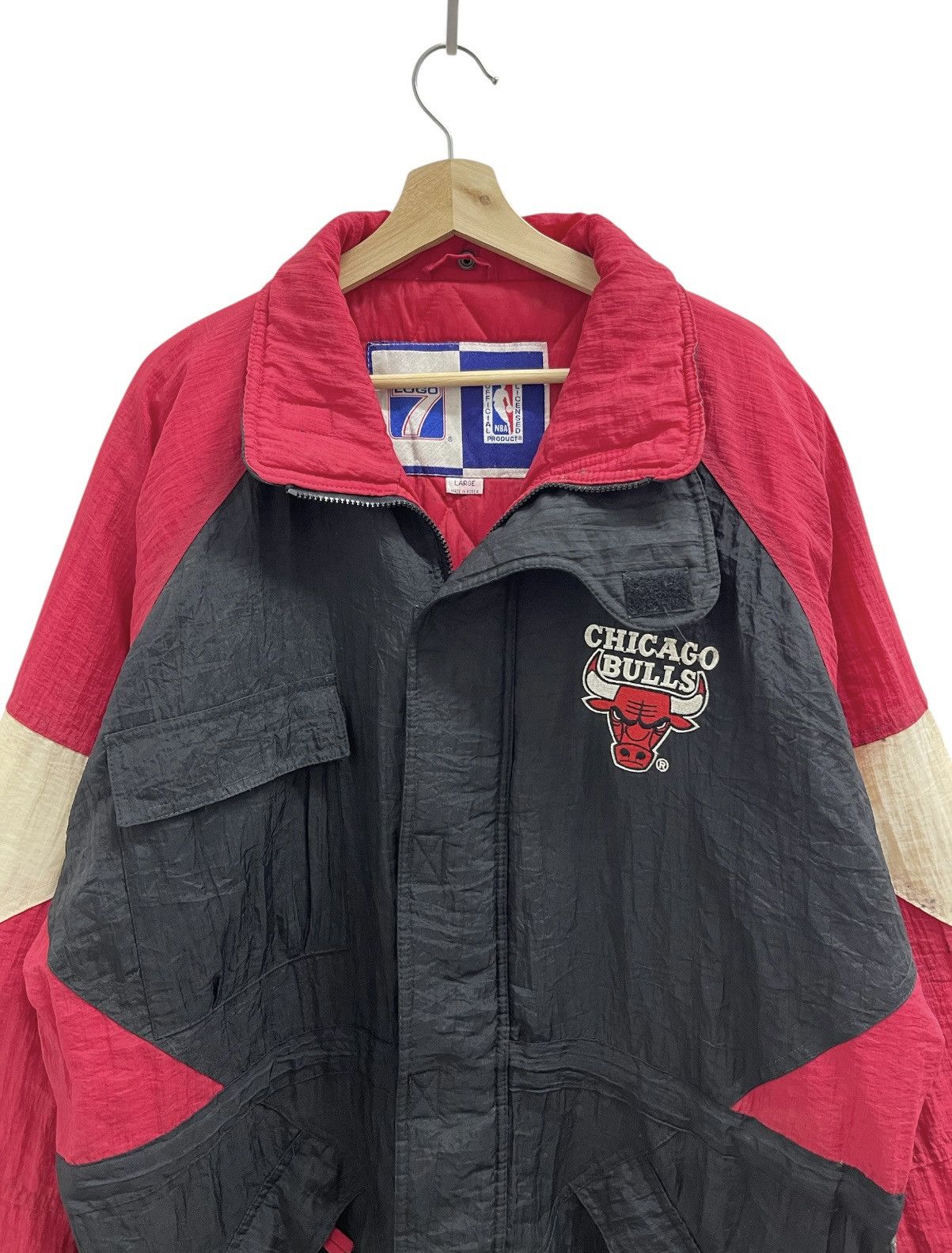 Logo 7 NBA Chicago Bulls Nylon Jacket Size US L / EU 52-54 / 3 - 10 Thumbnail
