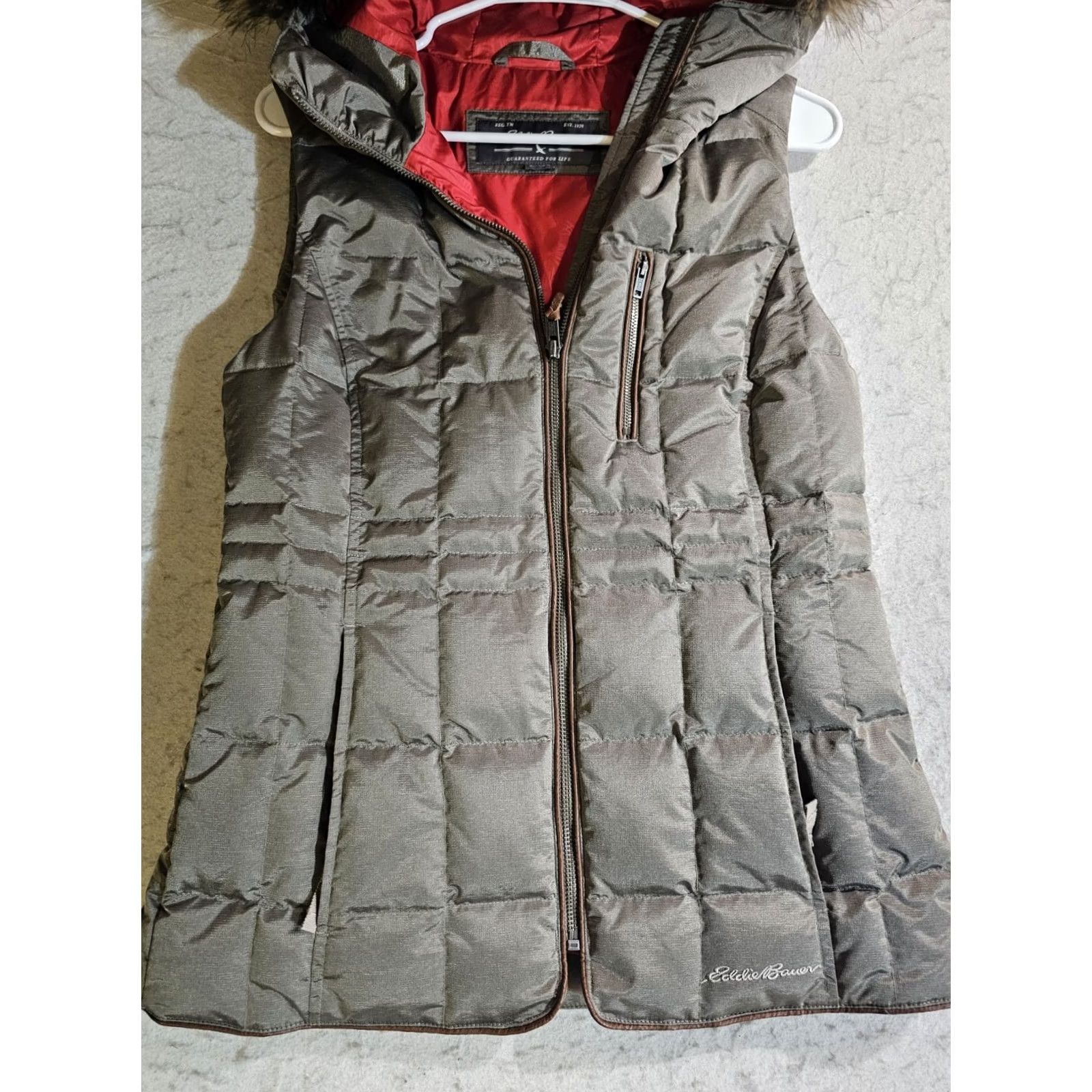 Eddie Bauer Eddie Bauer Women's Gray Down Puffer Vest Hood Full Zip XS Casual Outdoor Classic Size XS / US 0-2 / IT 36-38 - 4 Thumbnail