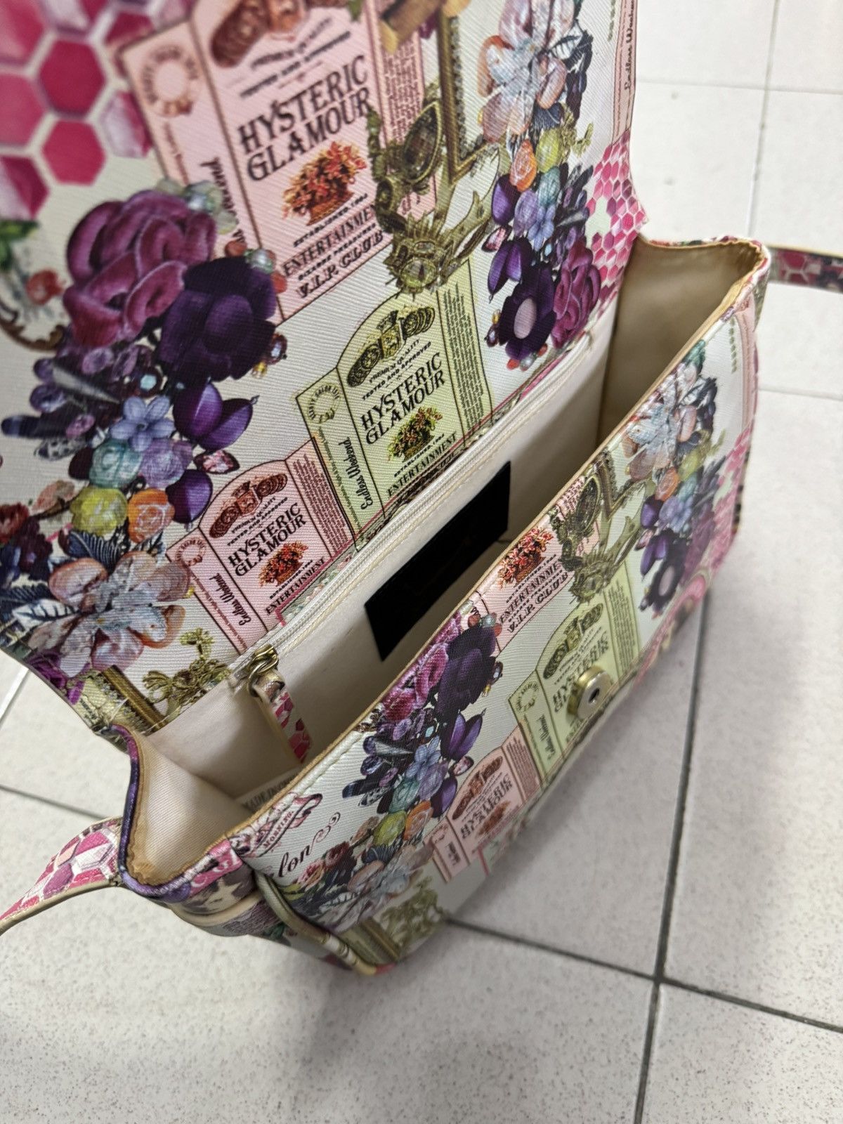 Hysteric Glamour HYSTERIC GLAMOUR FULLPRINT SLING SHOULDER BAG Size ONE SIZE - 7 Thumbnail