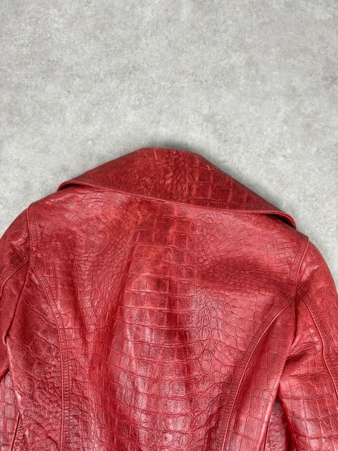 Roberto Cavalli AW2000 Roberto Cavalli Bordeaux Leather Crocodile Embossed Leather Jacket Size S / US 4 / IT 40 - 6 Thumbnail