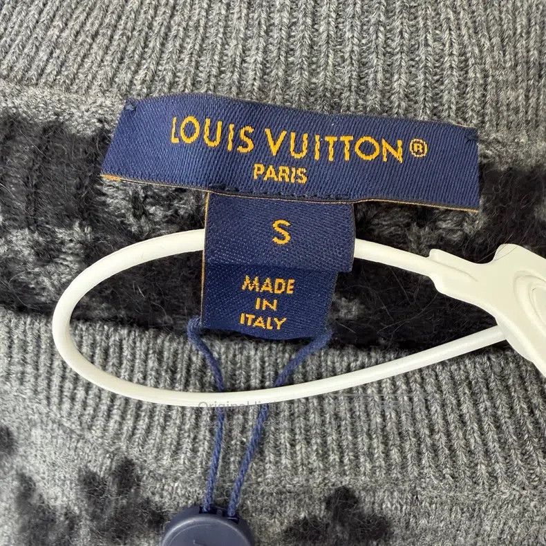 Louis Vuitton Louis Vuitton 26 Black and Grey Wool Sweater Size US S / EU 44-46 / 1 - 3 Thumbnail