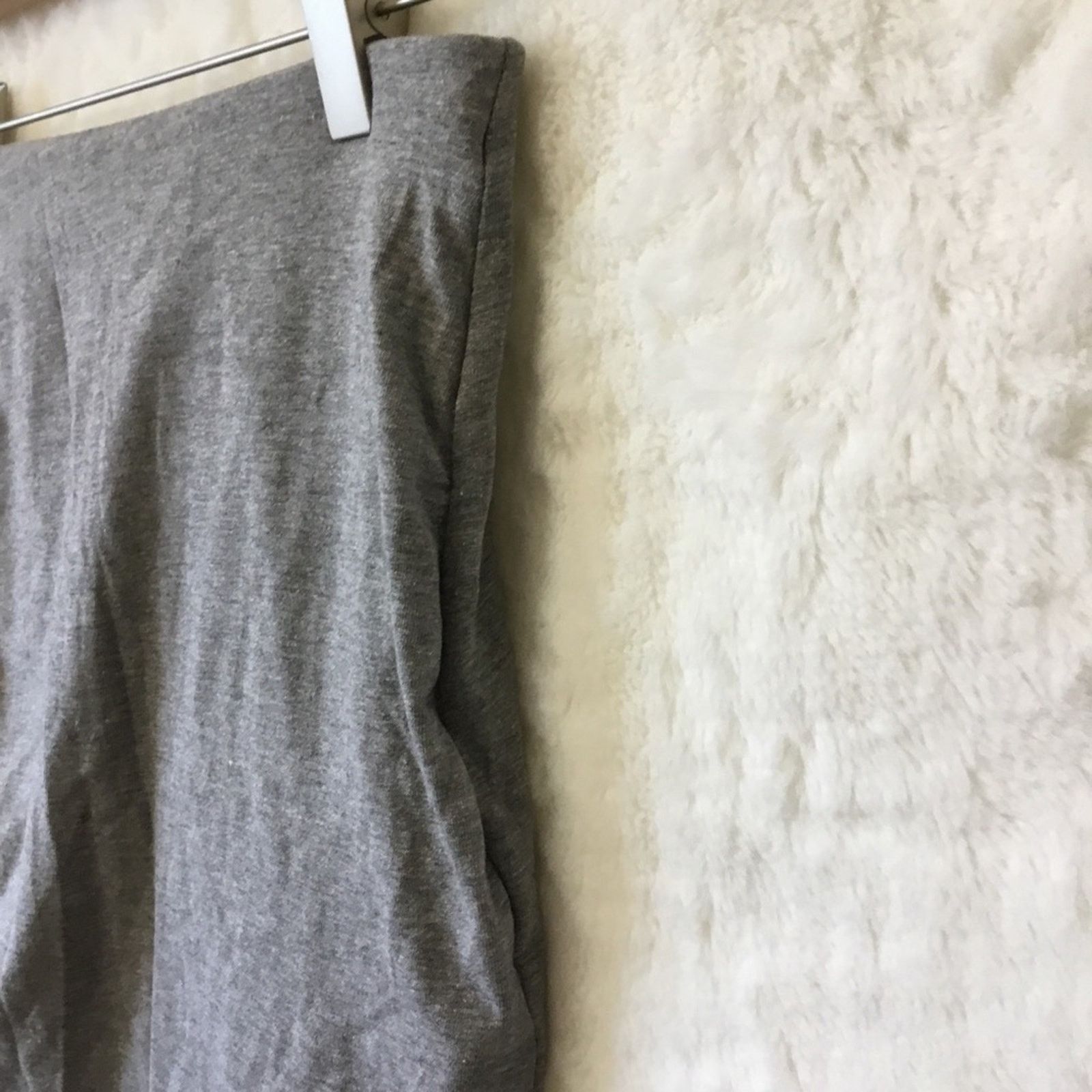 Divided H&M Divided Gray Ruched Fitted Mini Skirt Size 26" / US 2 / IT 38 - 4 Thumbnail
