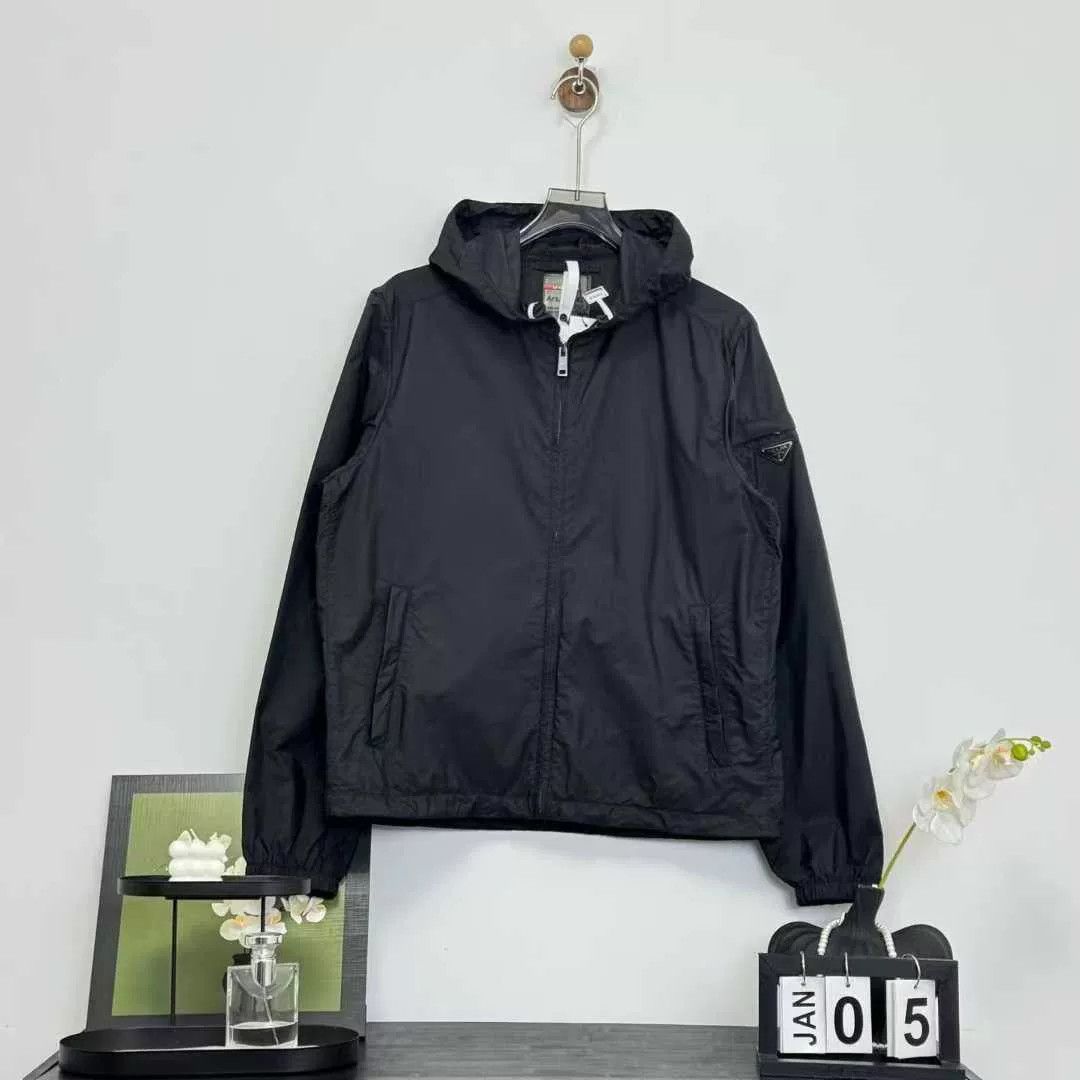 Prada prada black nylon coat with metal logo Size US XL / EU 56 / 4 - 1 Thumbnail