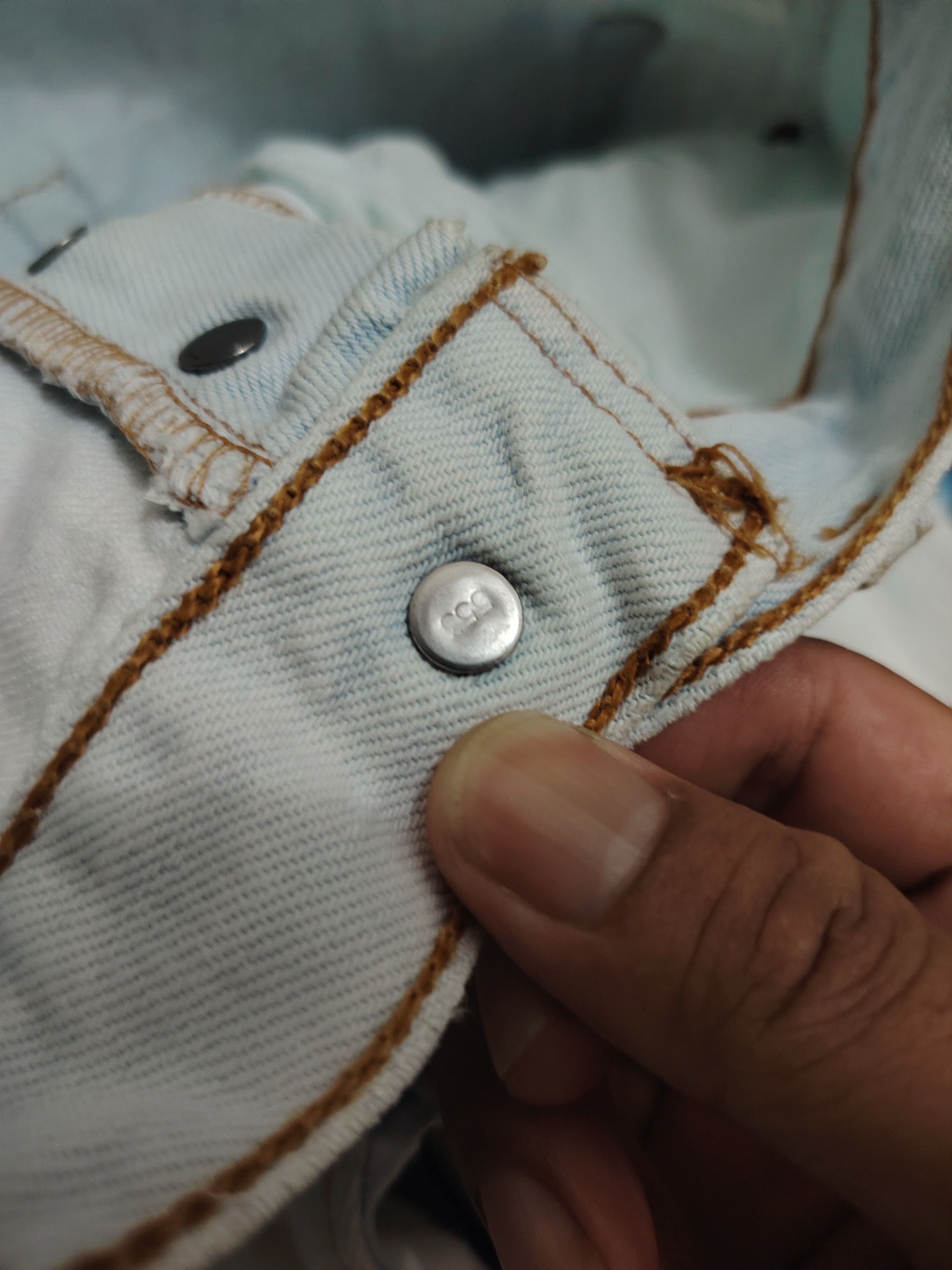 Levi's Thrashed Acid Washed Vtg Levi's 501 Button 553 made in usa Size US 30 / EU 46 - 17 Thumbnail