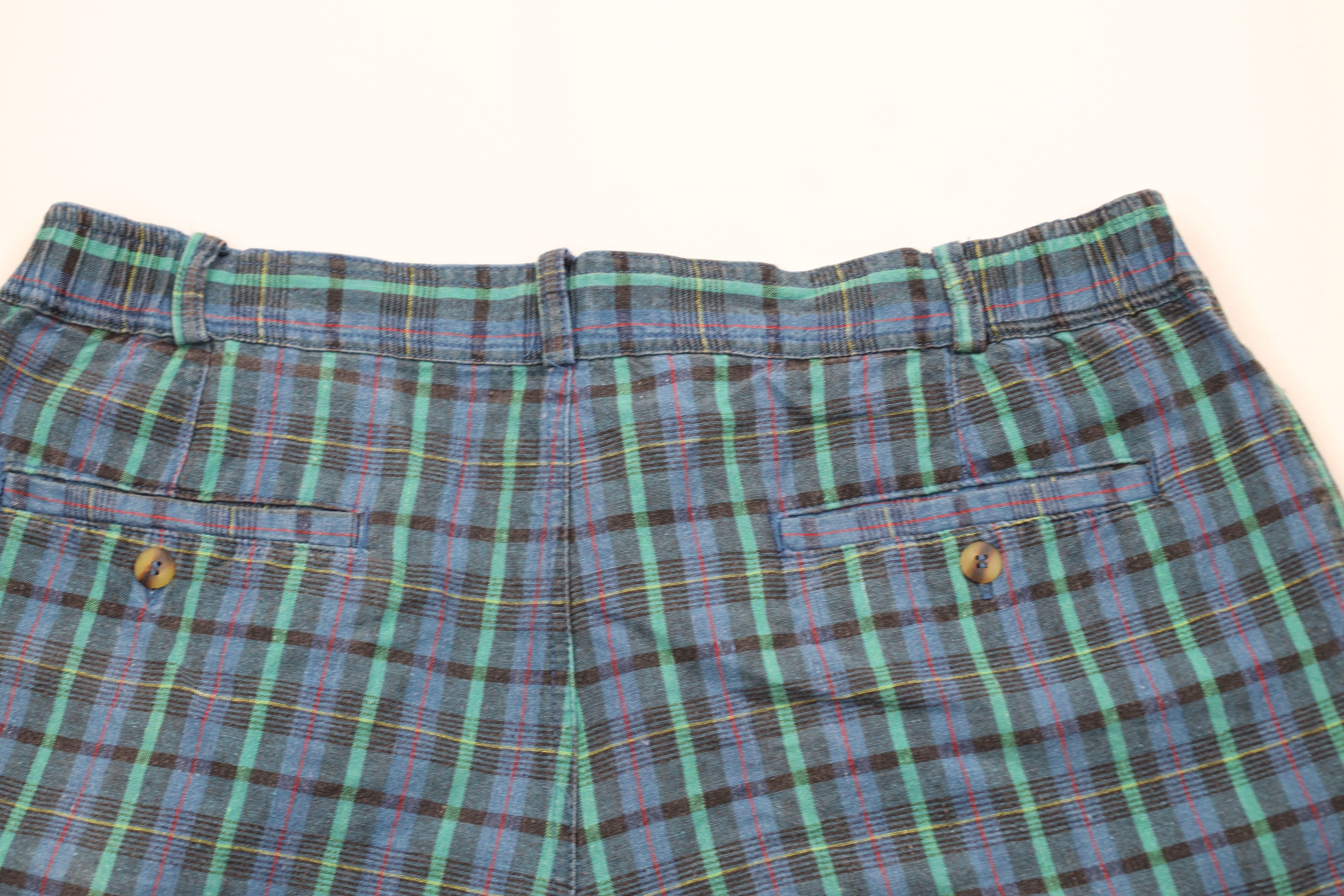 Vintage Vintage 90s Streetwear Madras Plaid Above Knee Chino Shorts Size US 38 / EU 54 - 9 Thumbnail