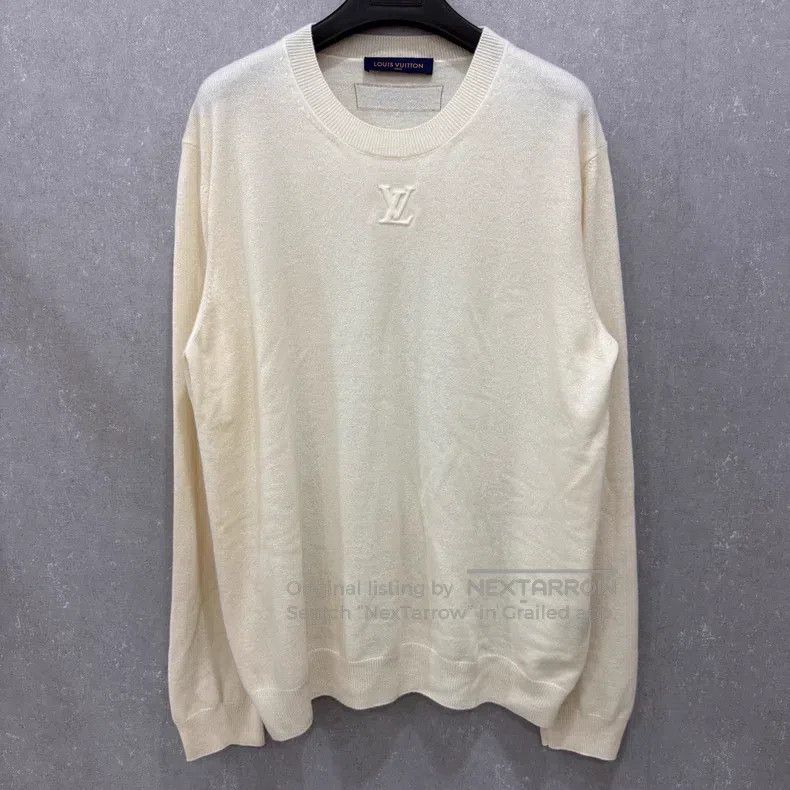 Louis Vuitton Louis Vuitton size 4l Embossed logo wool sweater Size US M / EU 48-50 / 2 - 1 Thumbnail