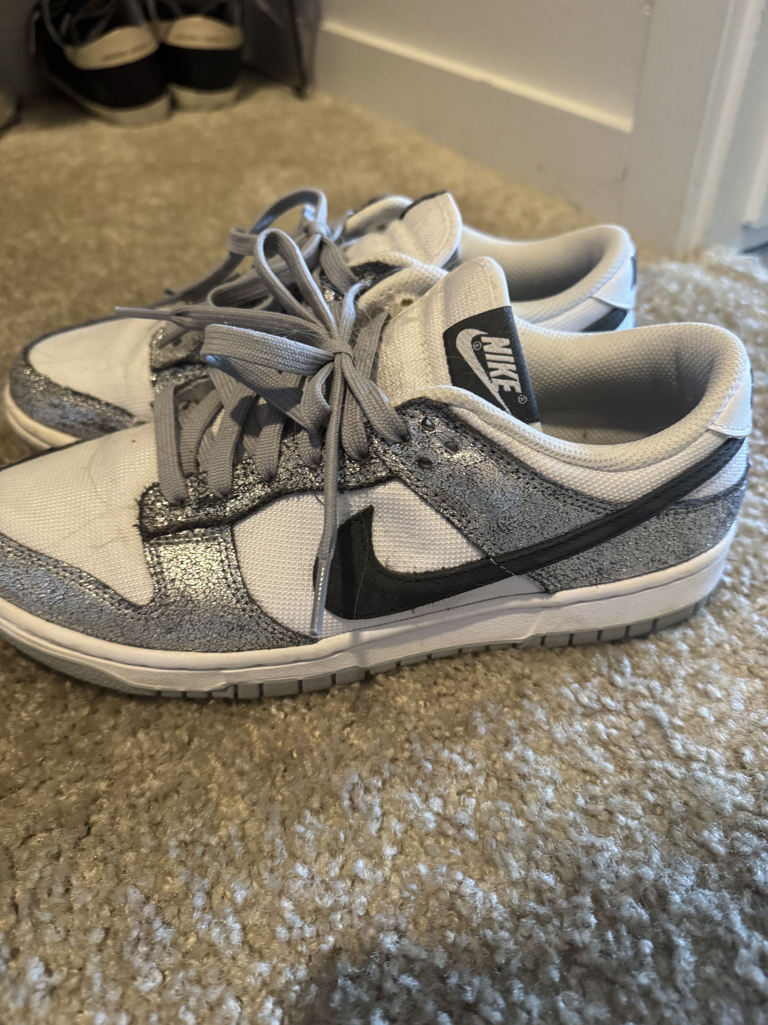 Nike Wmns Dunk Low 'Golden Gals' Size US 9 / IT 39 - 4 Thumbnail