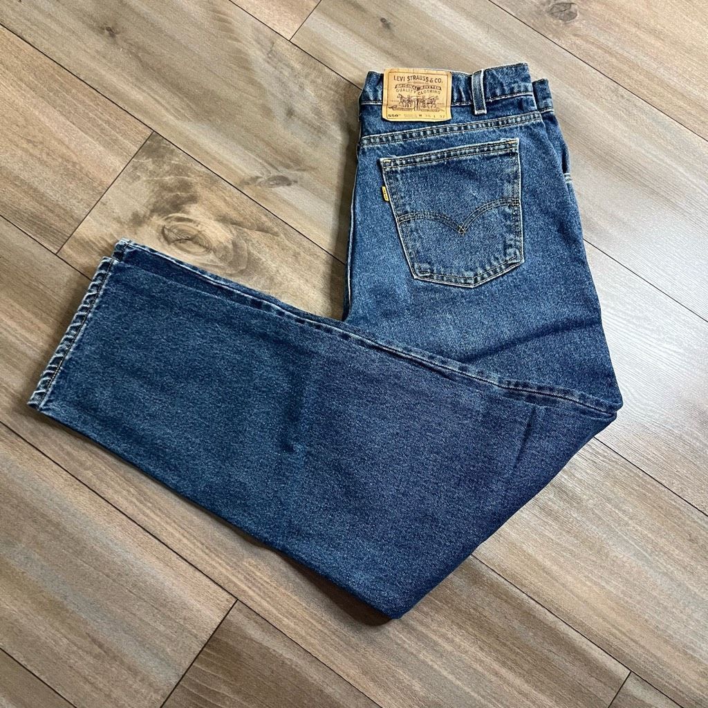 Levi's Vintage Levi 550 Blue Denim Casual Jeans Men 36x31 Size US 36 / EU 52 - 1 Thumbnail