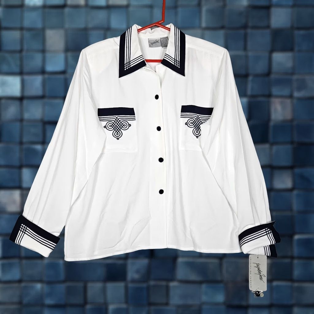 Vintage VINTAGE J. Ferrar Button-Up Shirt Striped White-Black XL Womens, Regular Fit, All Seasons, New Size XL / US 12-14 / IT 48-50 - 1 Thumbnail