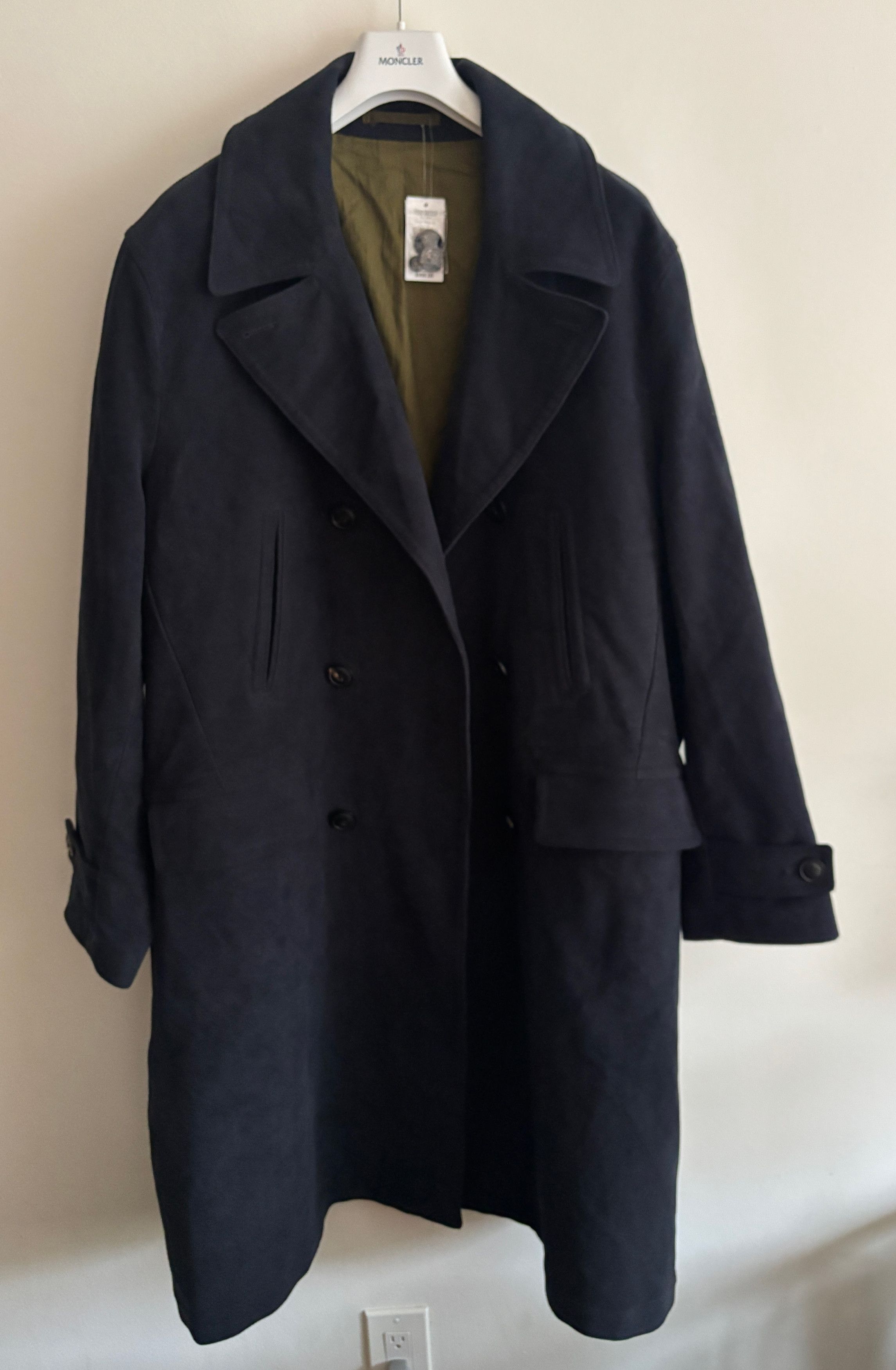Todd Snyder USD$998 Double Breasted Moleskin Overcoat- Midnight Navy Size US XXL / EU 58 / 5 - 1 Thumbnail