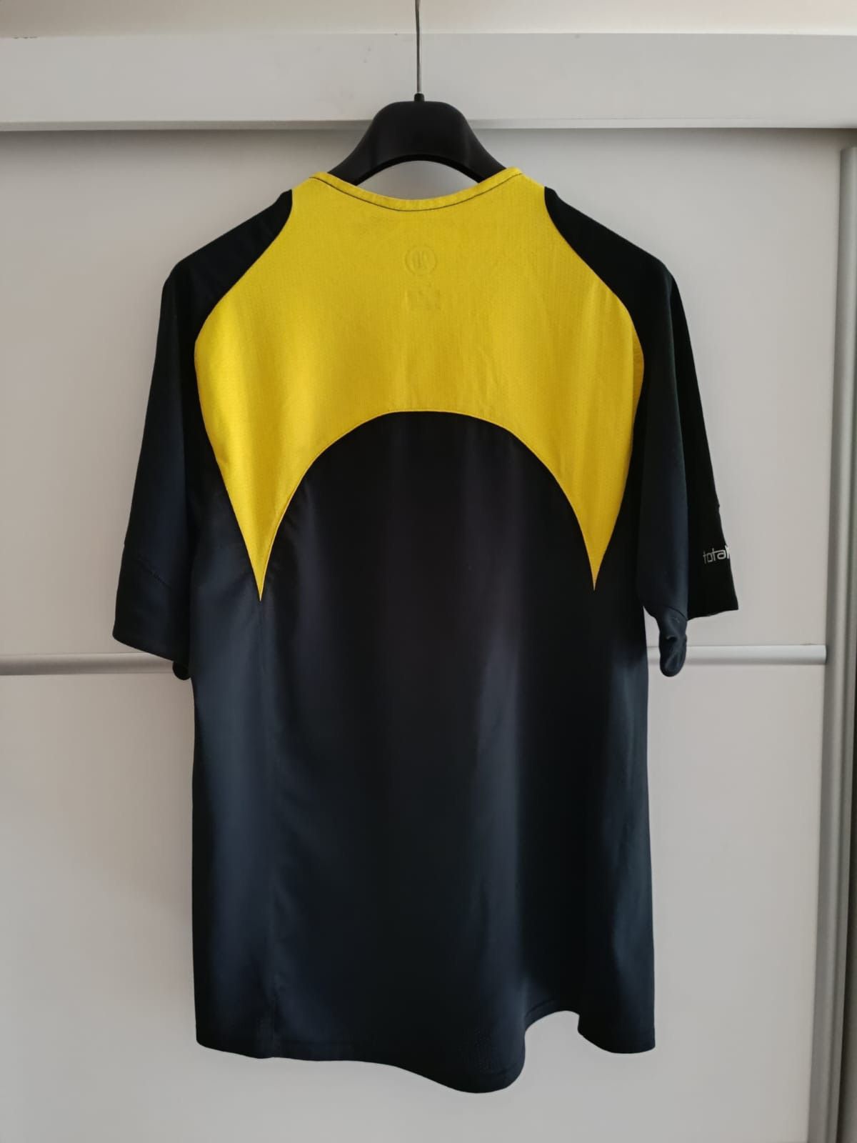 Nike Borussia Dortmund vintage Total 90 T-shirt Size US M / EU 48-50 / 2 - 10 Thumbnail