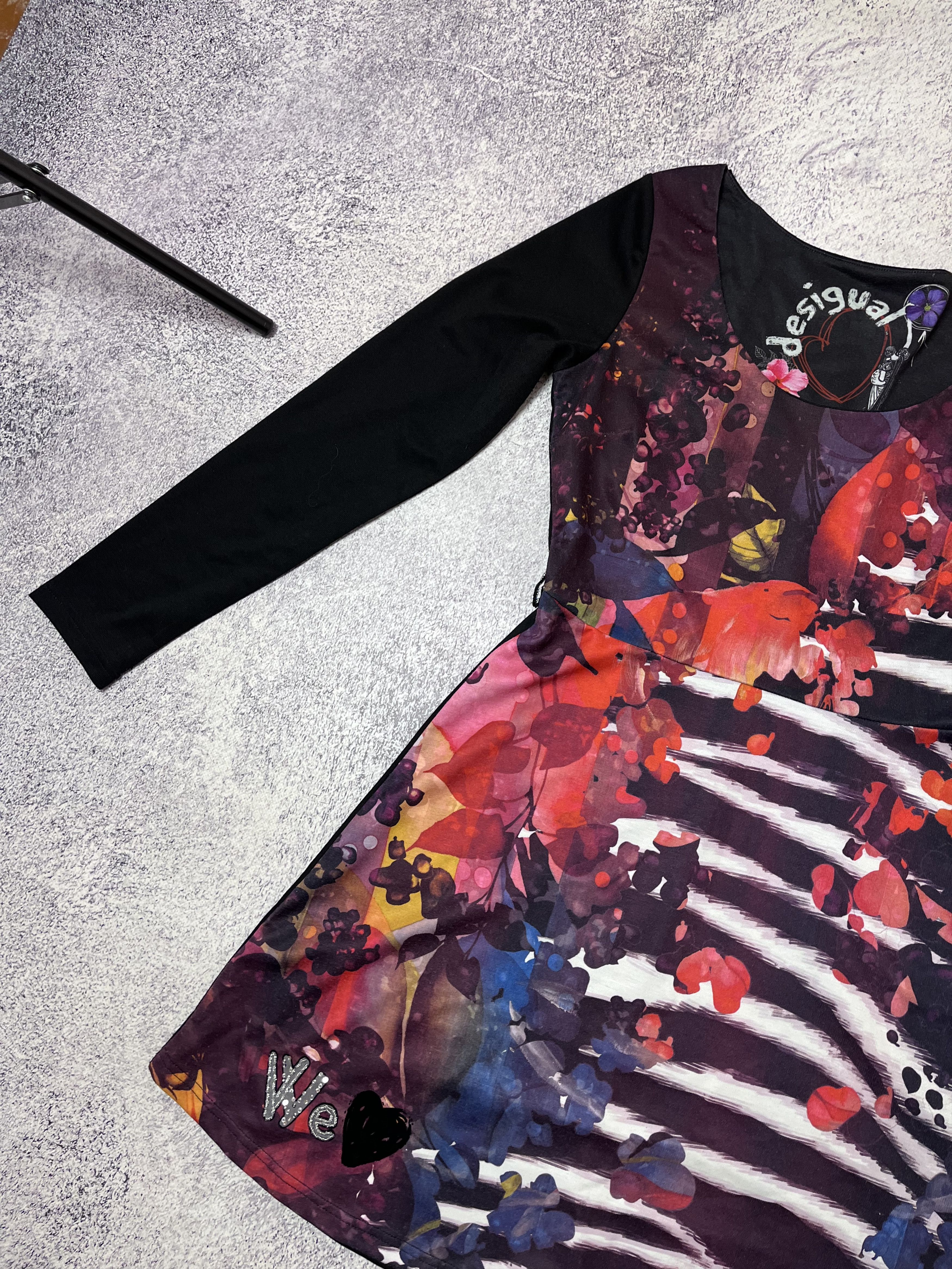 Designer × Japanese Brand Women’s long dress Designer size M 3D logo Size M / US 6-8 / IT 42-44 - 4 Thumbnail