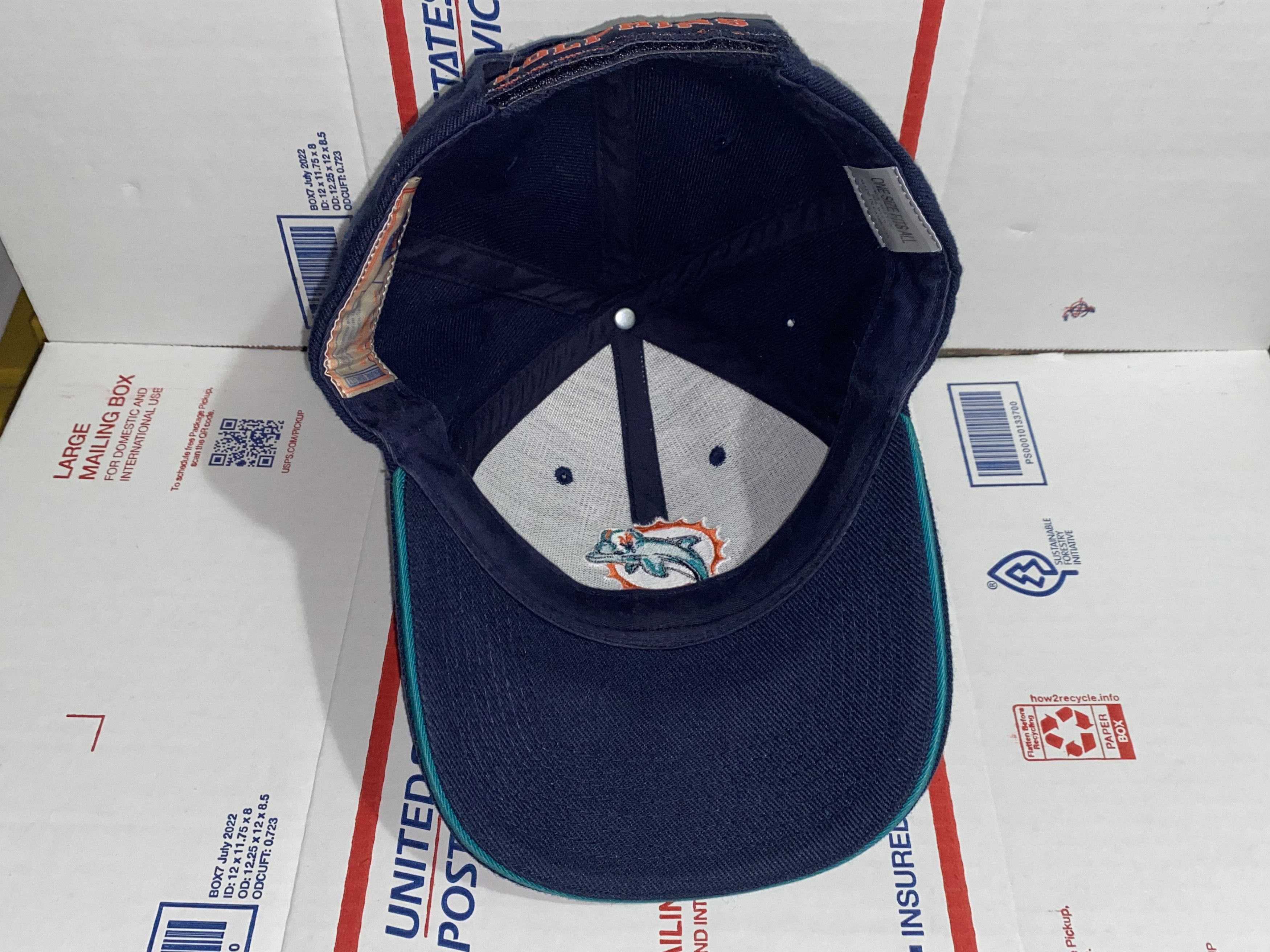 Twins Enterprise Inc. Miami Dolphins vintage Velcro Baseball Cap NFL Football Hat Size ONE SIZE - 5 Thumbnail