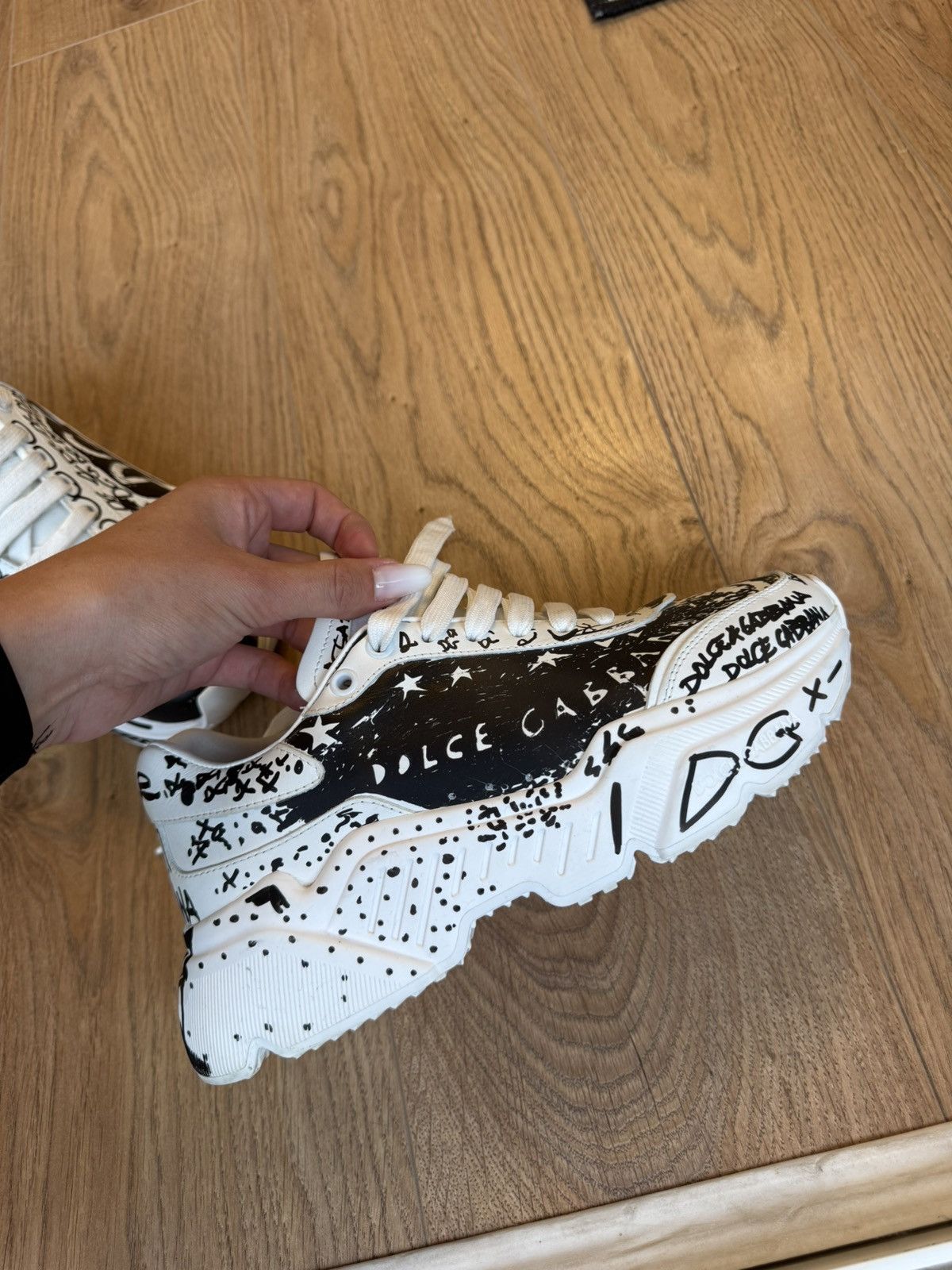 Dolce & Gabbana Hand painted grafitti daymaster sneakers Size US 8 / IT 38 - 3 Thumbnail