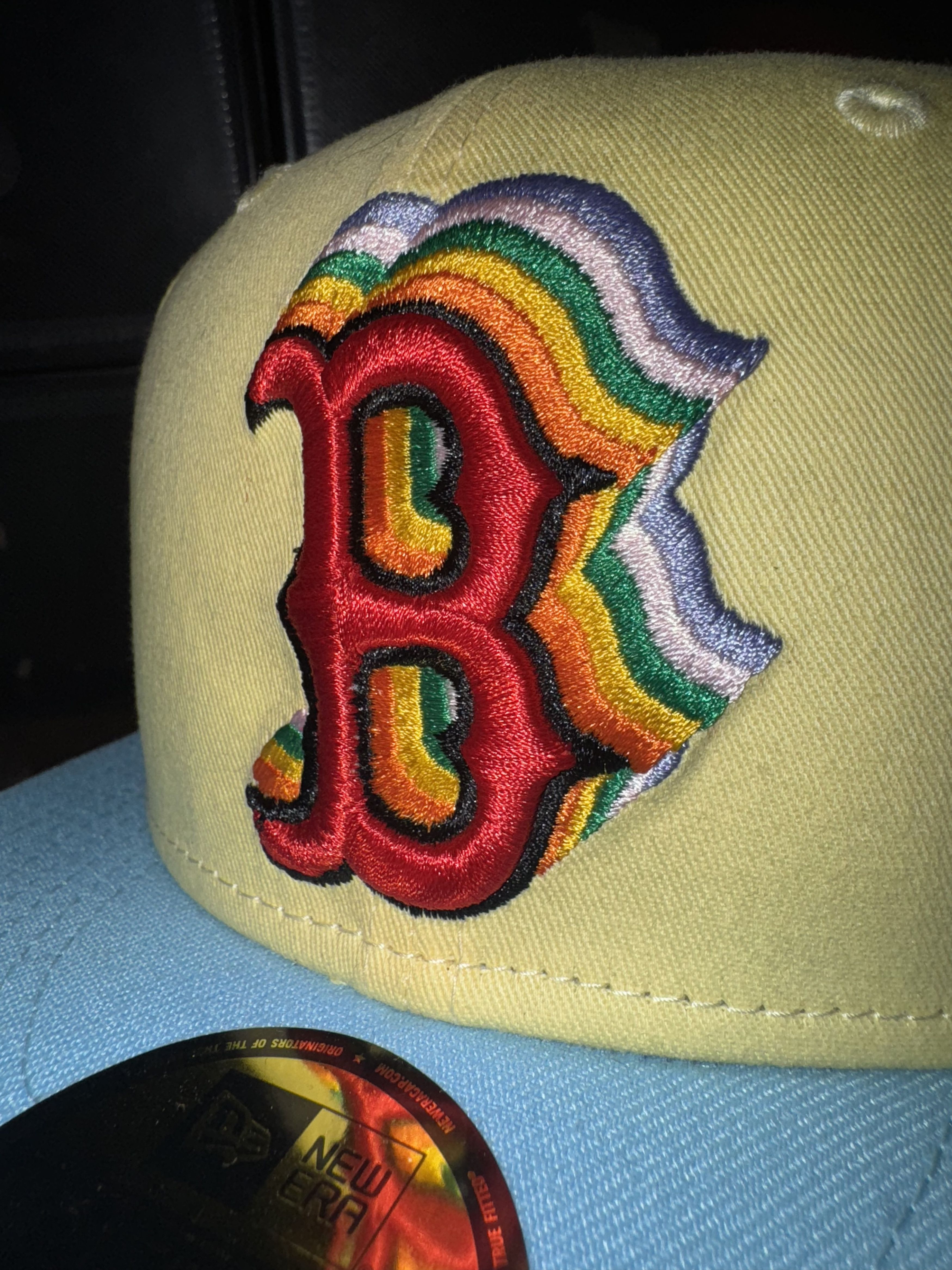 New Era BAD BUNNY BOSTON RED SOX fitted hat size 7 3/8 Size ONE SIZE - 3 Thumbnail