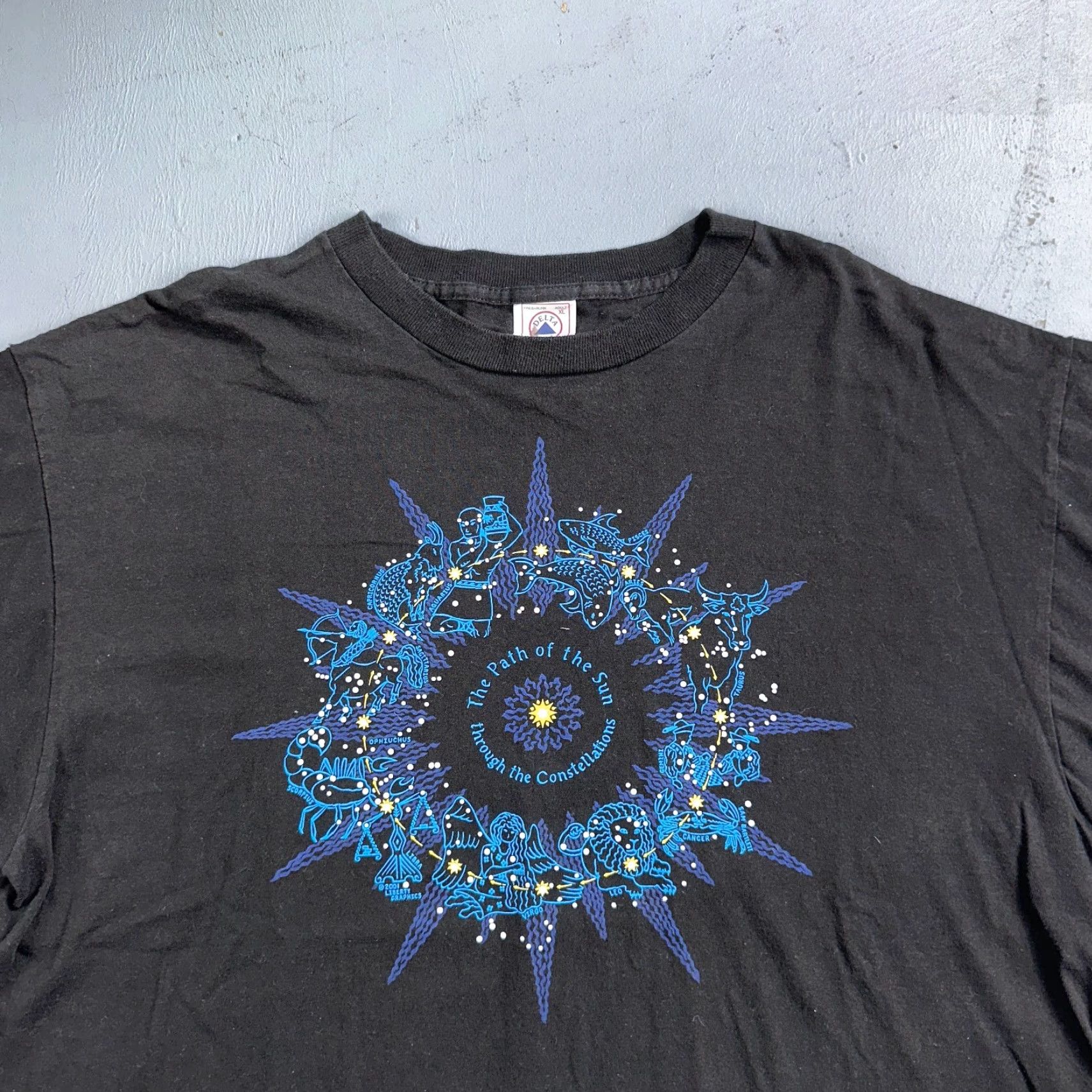 Vintage VINTAGE Pro Delta Constellations T-Shirt Men XL Black Animal Footprints 70s 80s 90s Hippie Retro Size US XL / EU 56 / 4 - 2 Thumbnail