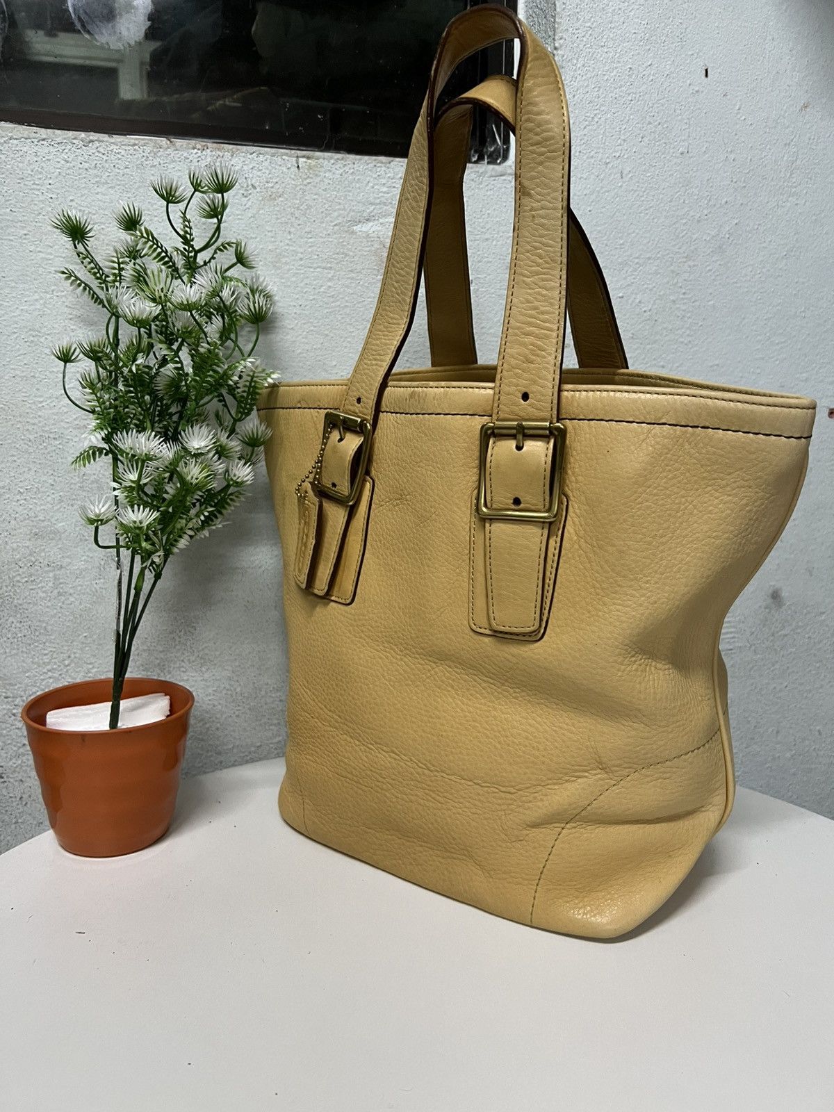 Coach × Leather × Vintage Vintage Coach Leather Bag Size ONE SIZE - 1 Thumbnail