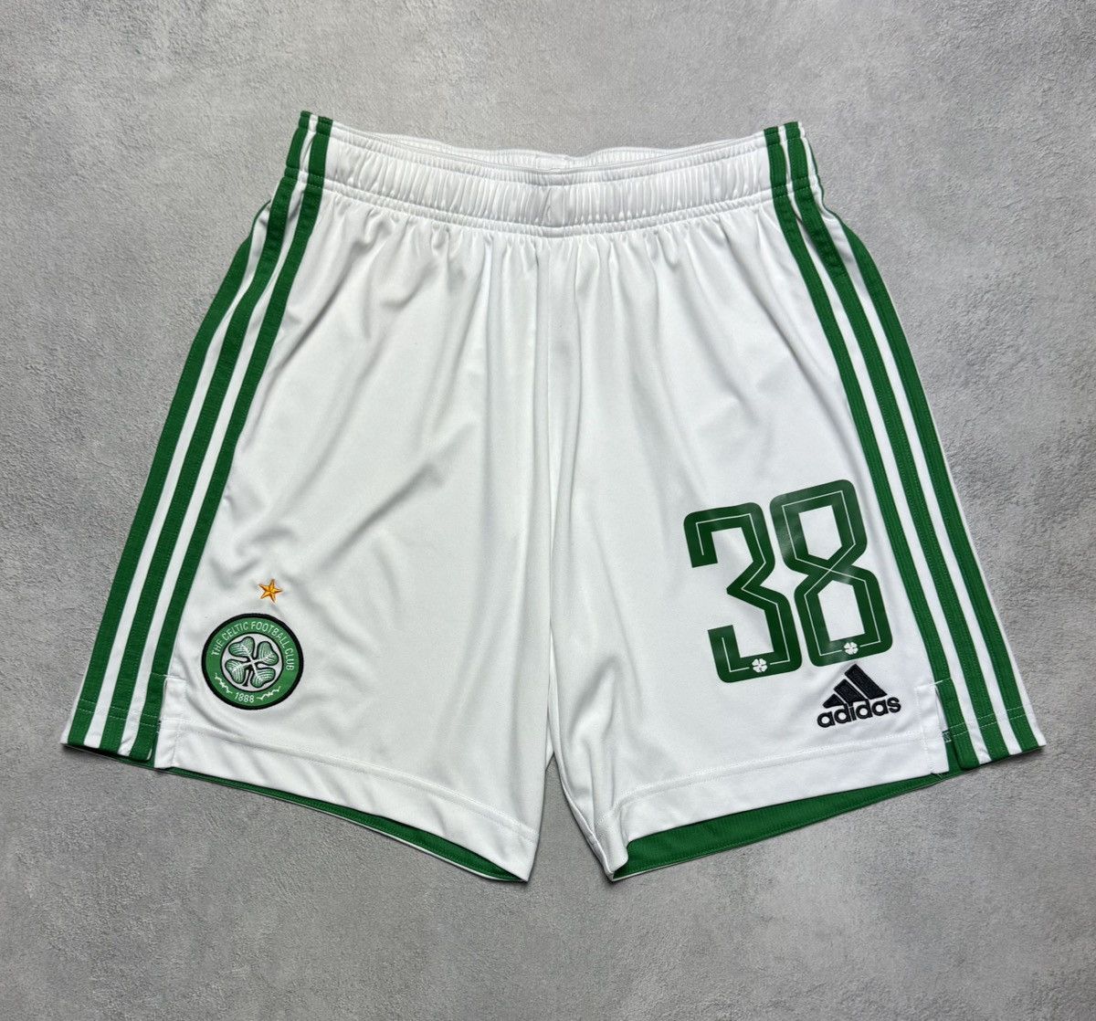 Adidas Celtic 2021 2022 Home Football Soccer Shorts Adidas Size US 32 / EU 48 - 1 Thumbnail