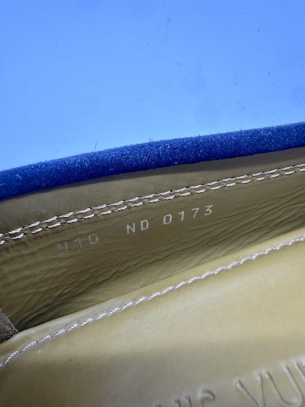 Louis Vuitton Louis Vuitton Suade Loafer Men’s Size 10 LV 11 US Size US 11 / EU 44 - 8 Thumbnail
