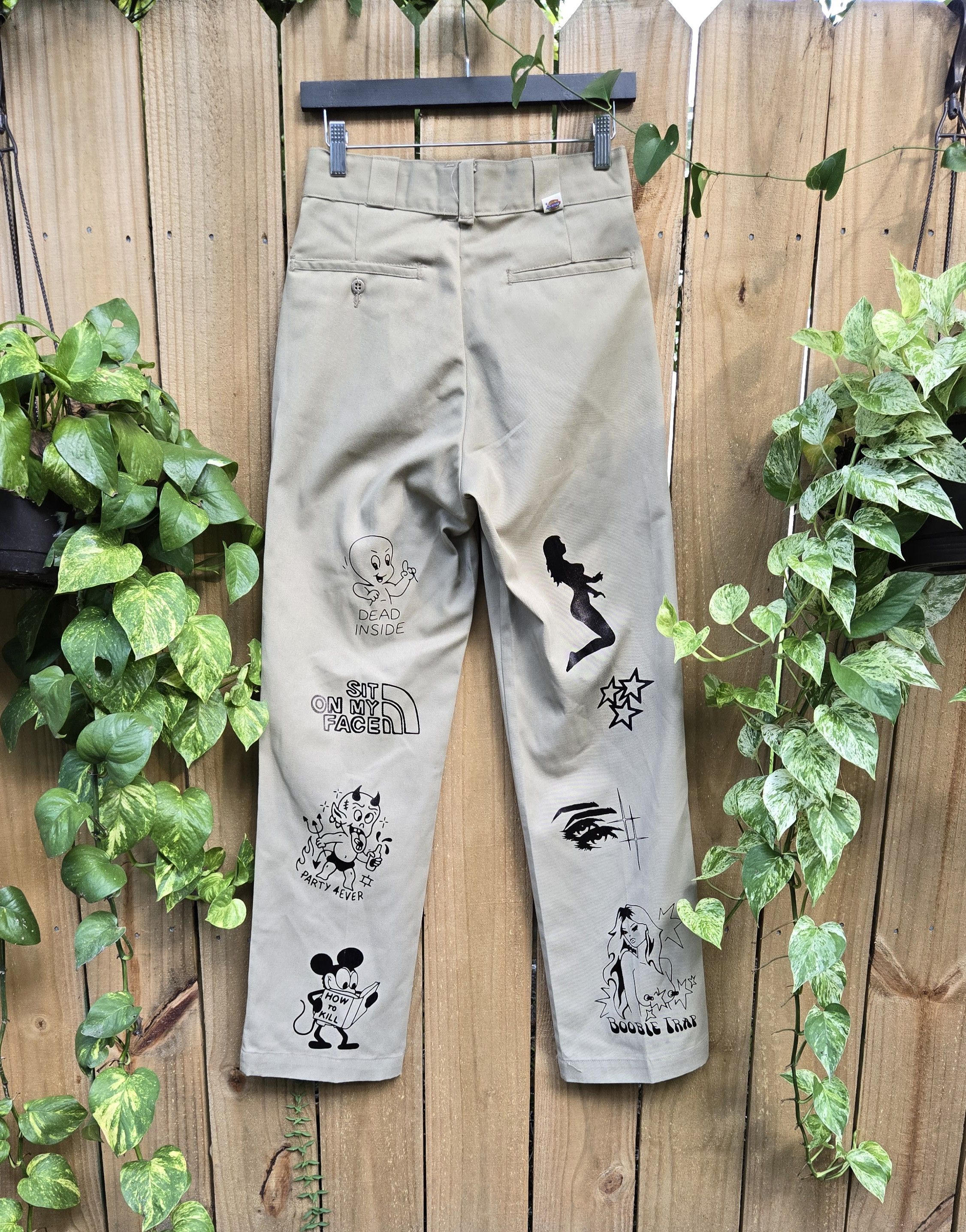 Dickies Custom 1 of 1 dickies size 28x32 very rare Size US 28 / EU 44 - 2 Thumbnail