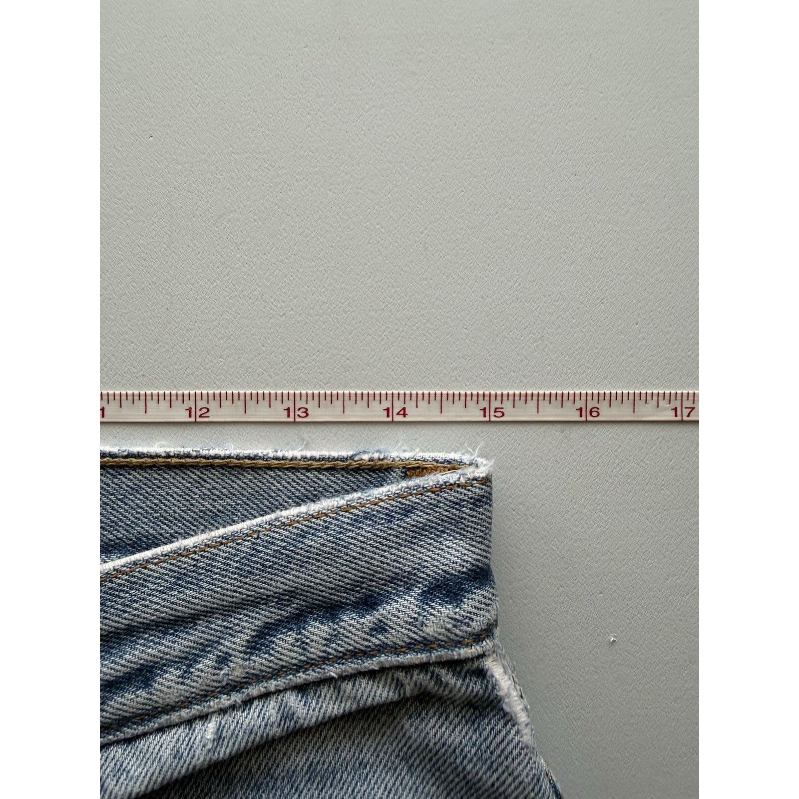 Levi's Vintage Levi’s 505 Jeans 30x30* Distressed Grunge 90s Denim Size US 30 / EU 46 - 8 Thumbnail