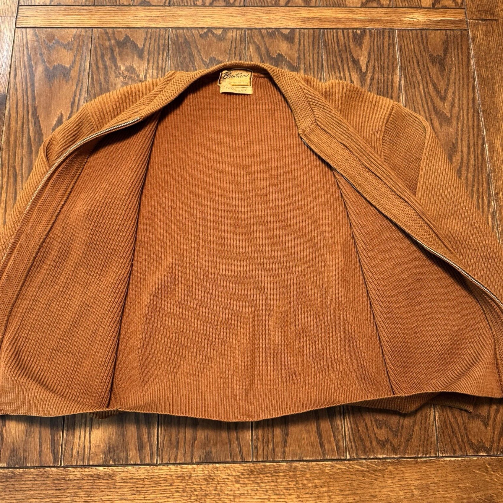 Vintage VINTAGE Brentwood Sportswear Full Zip Wool Sweater Mens Size Medium Brown Size US M / EU 48-50 / 2 - 5 Thumbnail