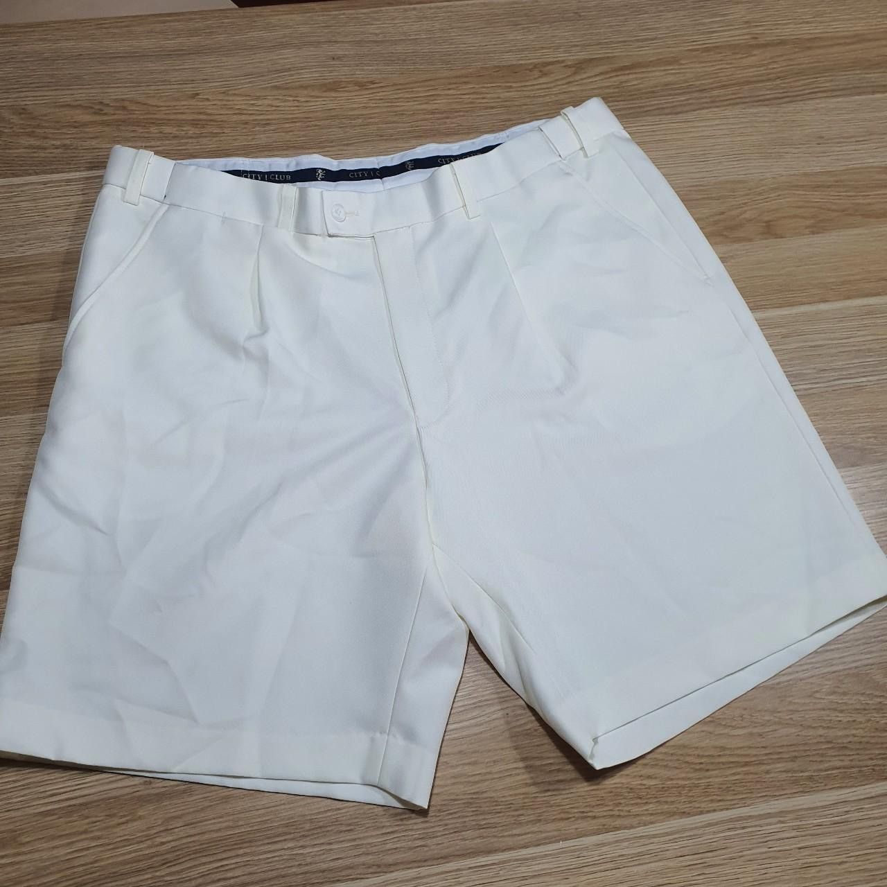 Designer City club Size US 38 / EU 54 - 1 Thumbnail