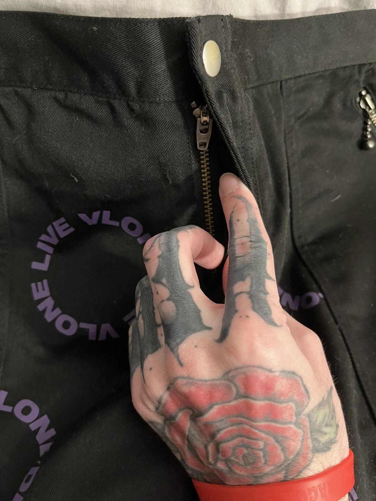 Vlone Vlone black and purple bondage pants Size US 30 / EU 46 - 6 Thumbnail